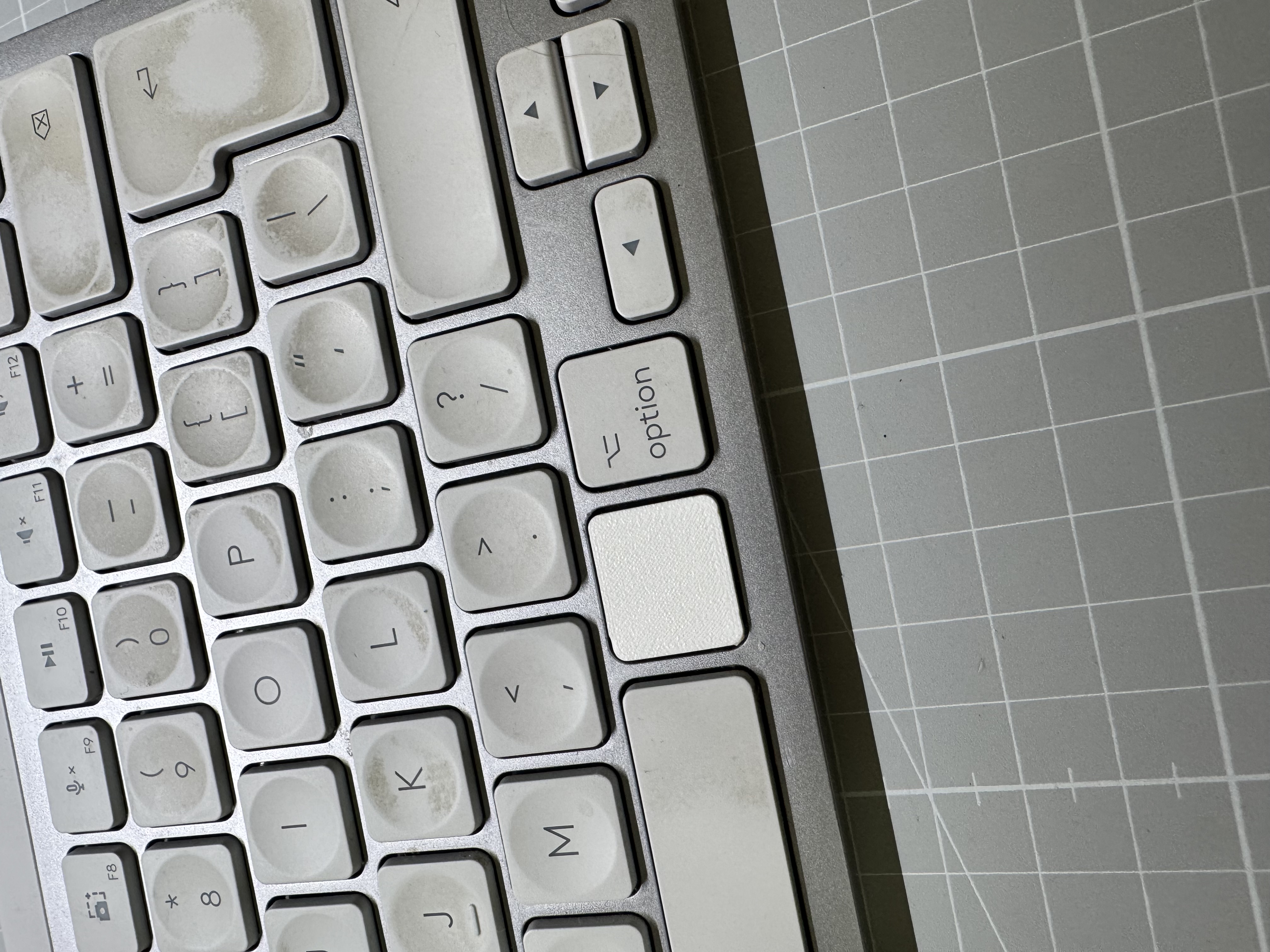 MX Keys for Mac Replacement Command Key