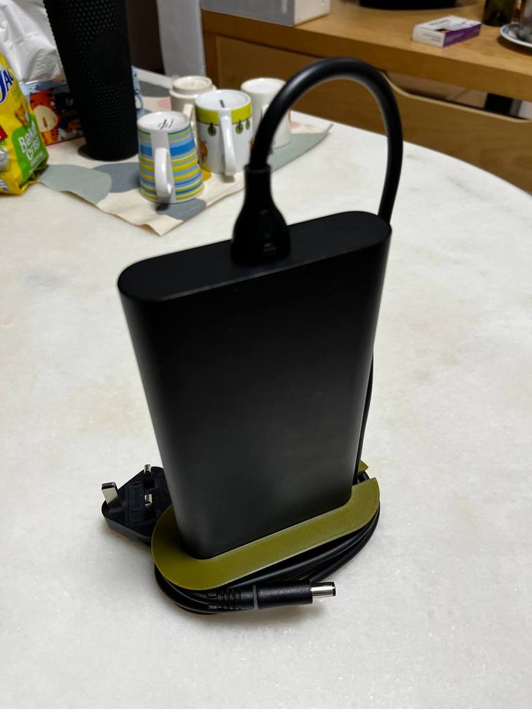 Dell 280W AC Adapter 0T7MK3 Vertical Stand with Cable Reel