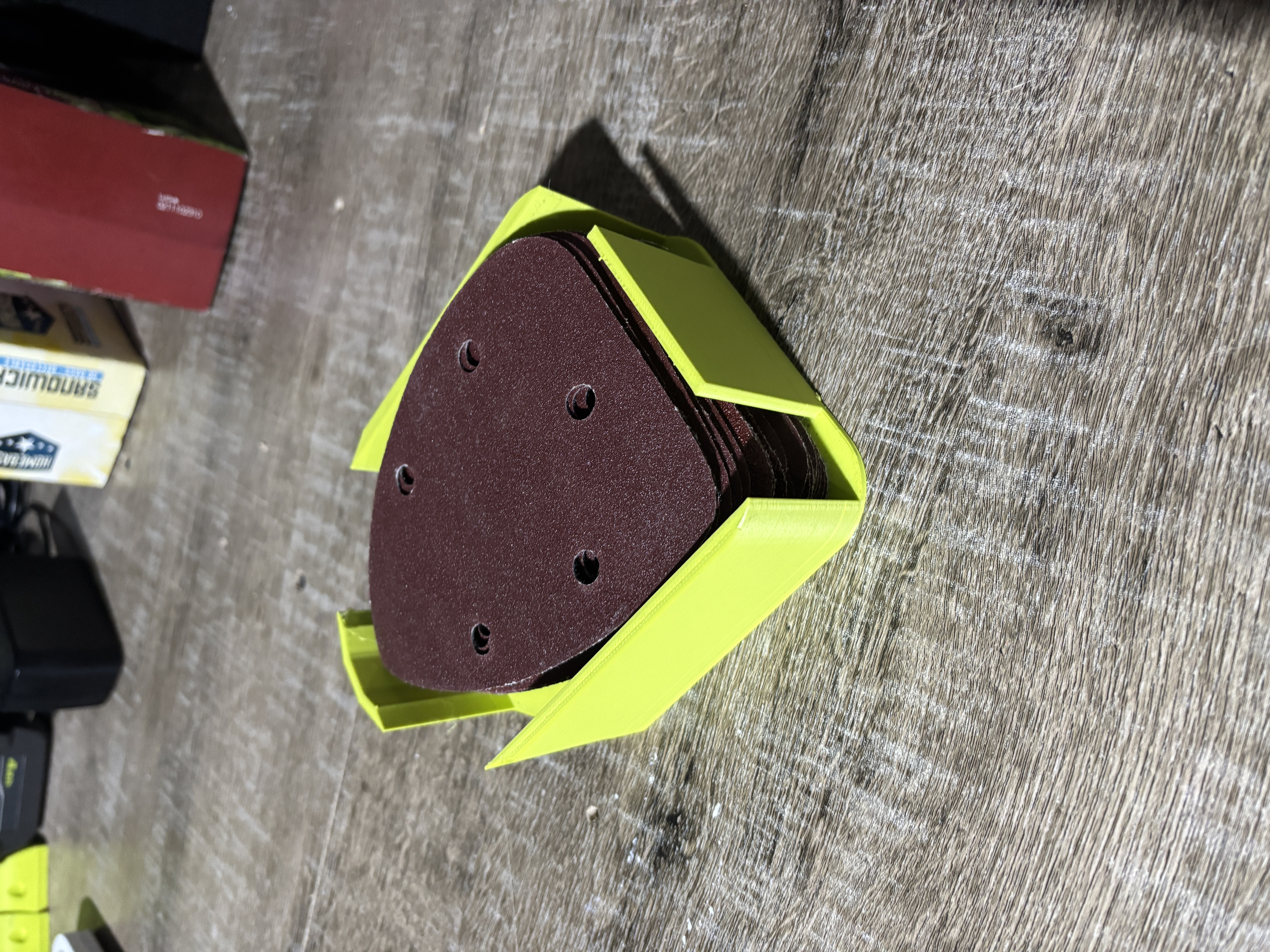 Cat Corner Sandpaper Holder