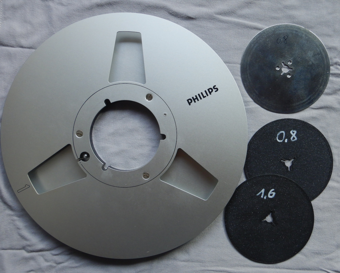 Distanzplatten für Tonbandspulen, 7 verschiedene Stärken; Spacer plates for tape deck reels, 7 different thicknesses
