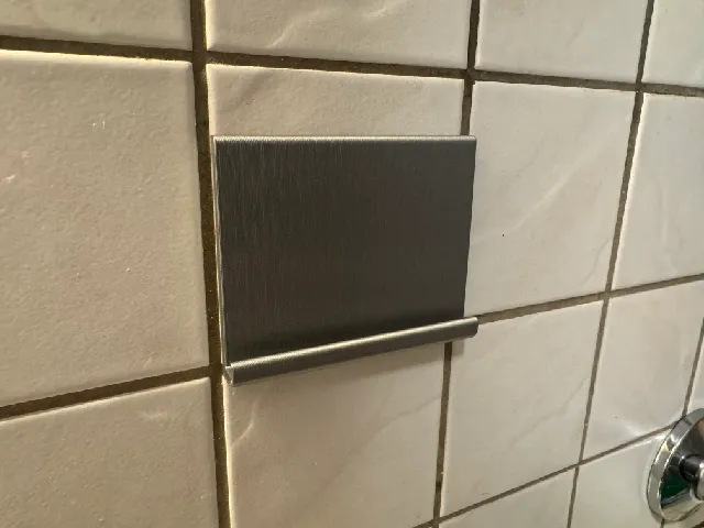 iPad pro 11 wall holder (1st to 3rd Gen)