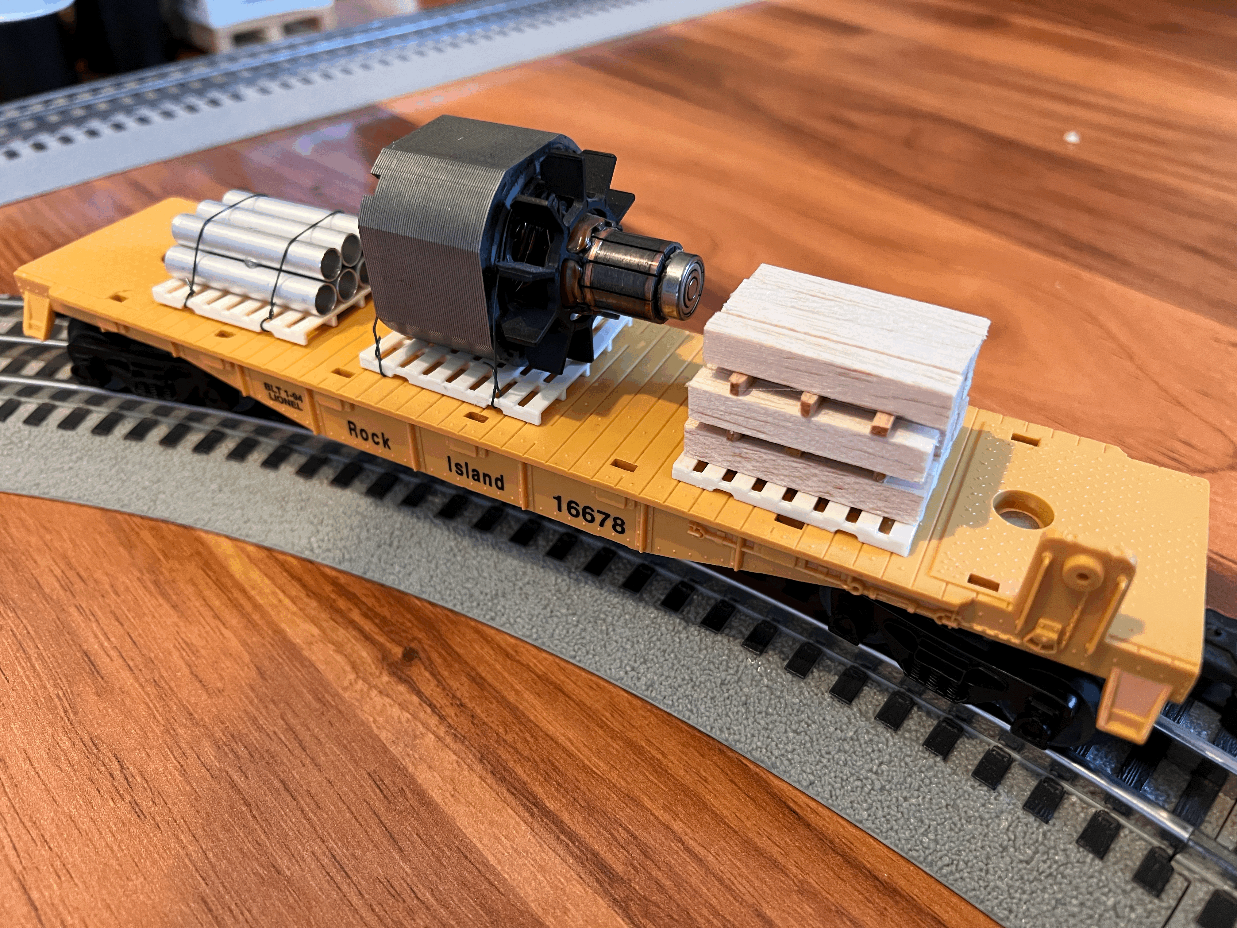 O Gauge Pallets — thumbnail 2