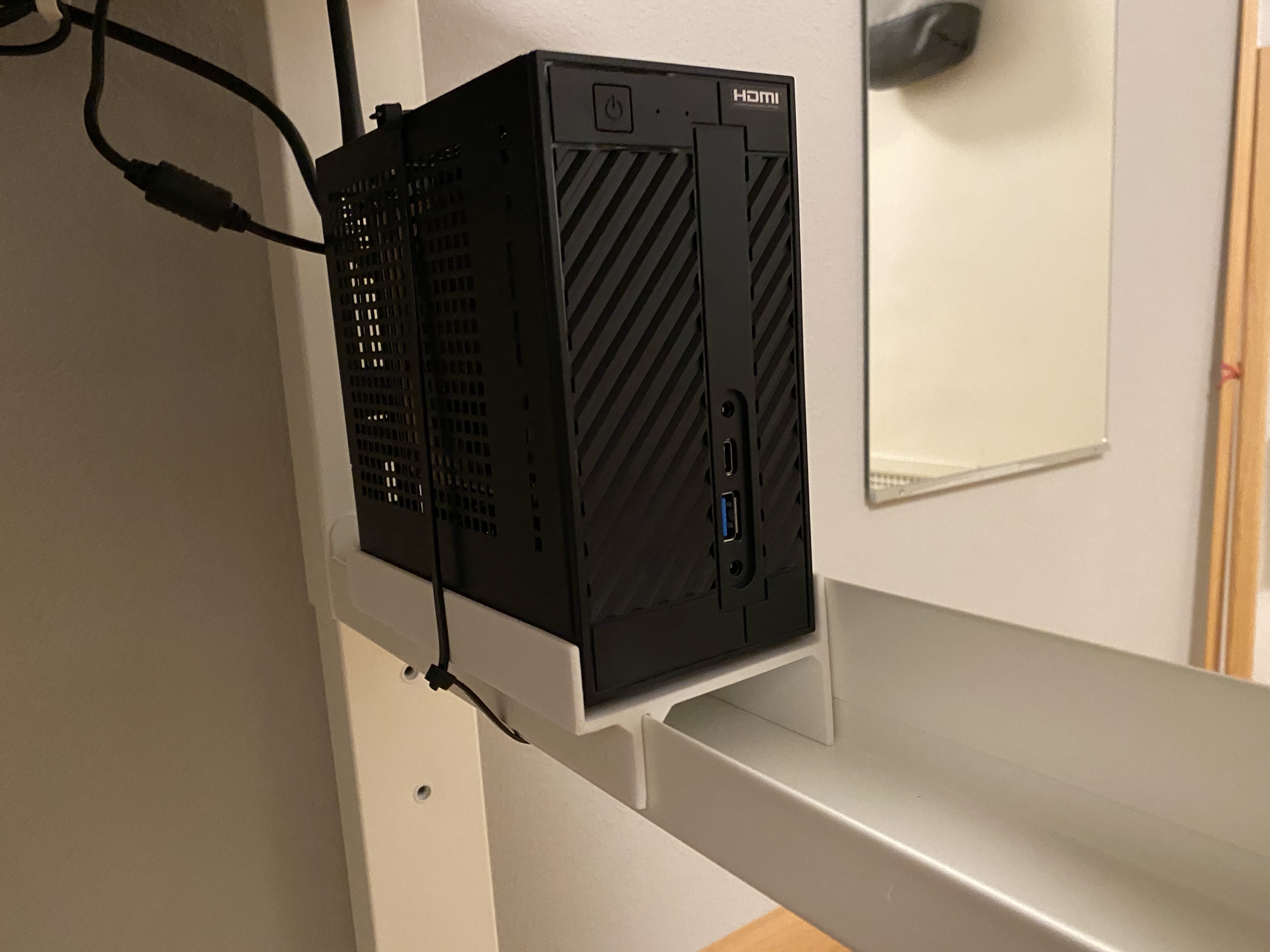 Asrock A300 holder for Ikea Pahl desk