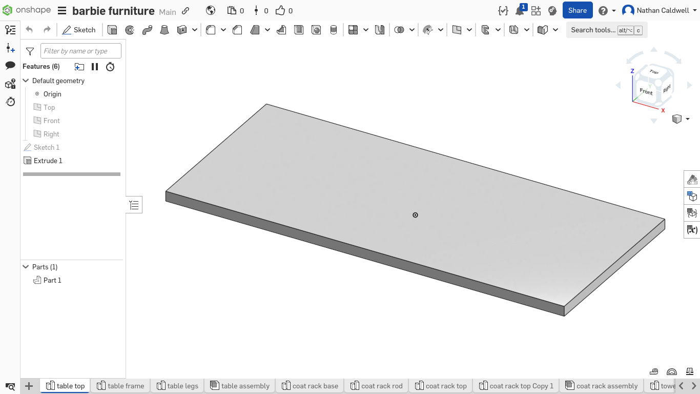 Barbie Table — thumbnail 2