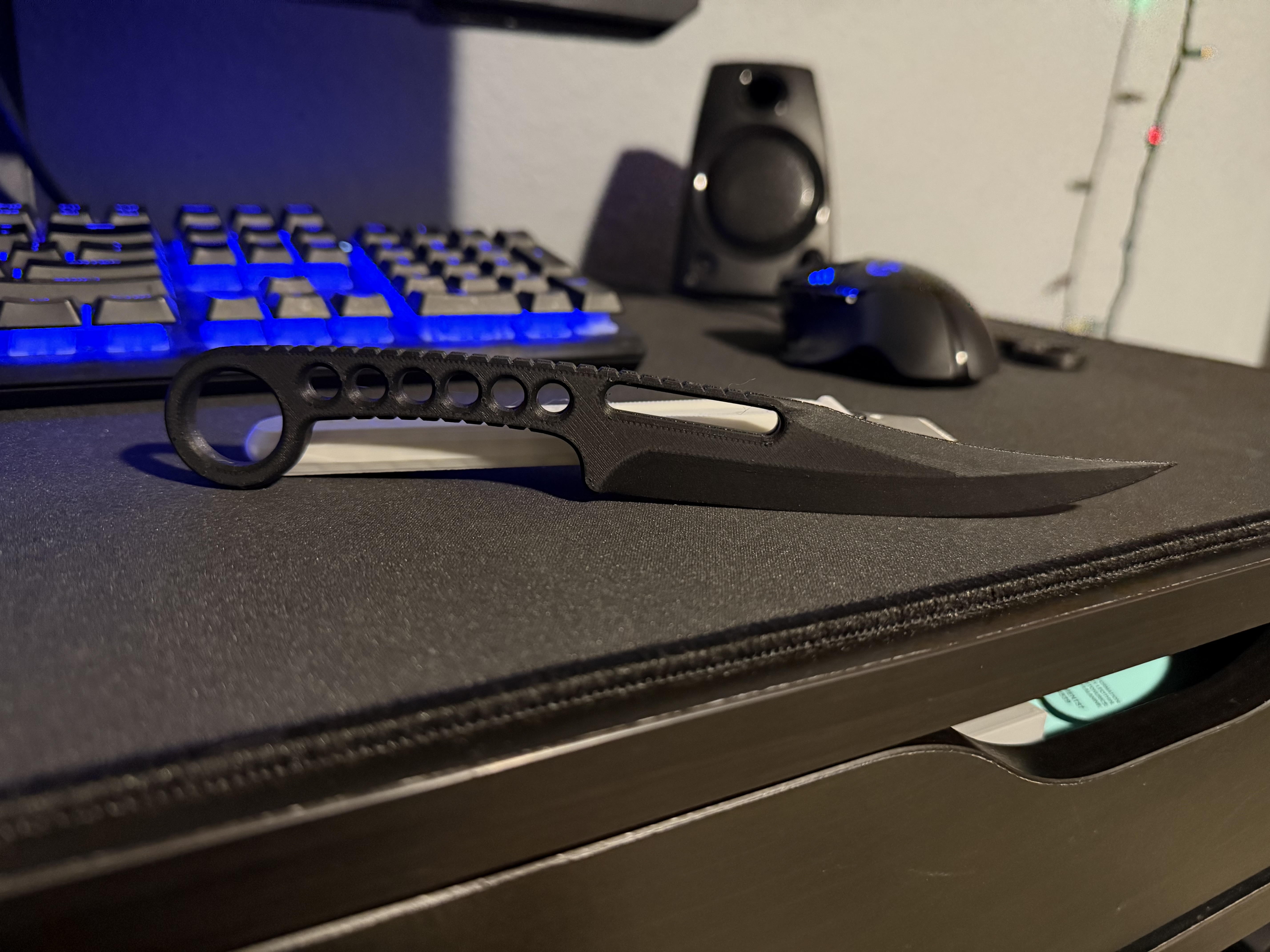 Karambit Knife — thumbnail 2