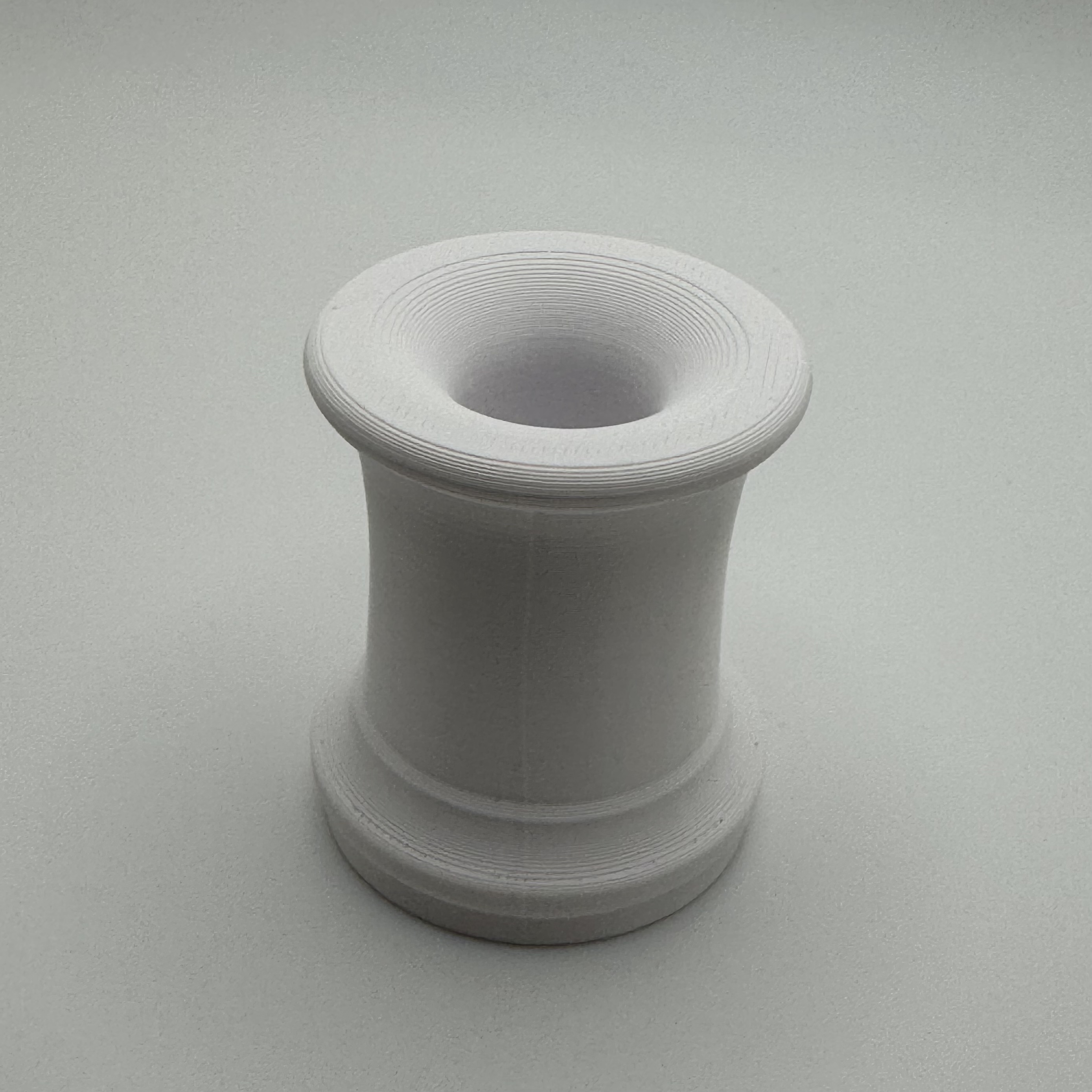 Stylish Toothbrush Stand - designx-lab.com — miniatura 4