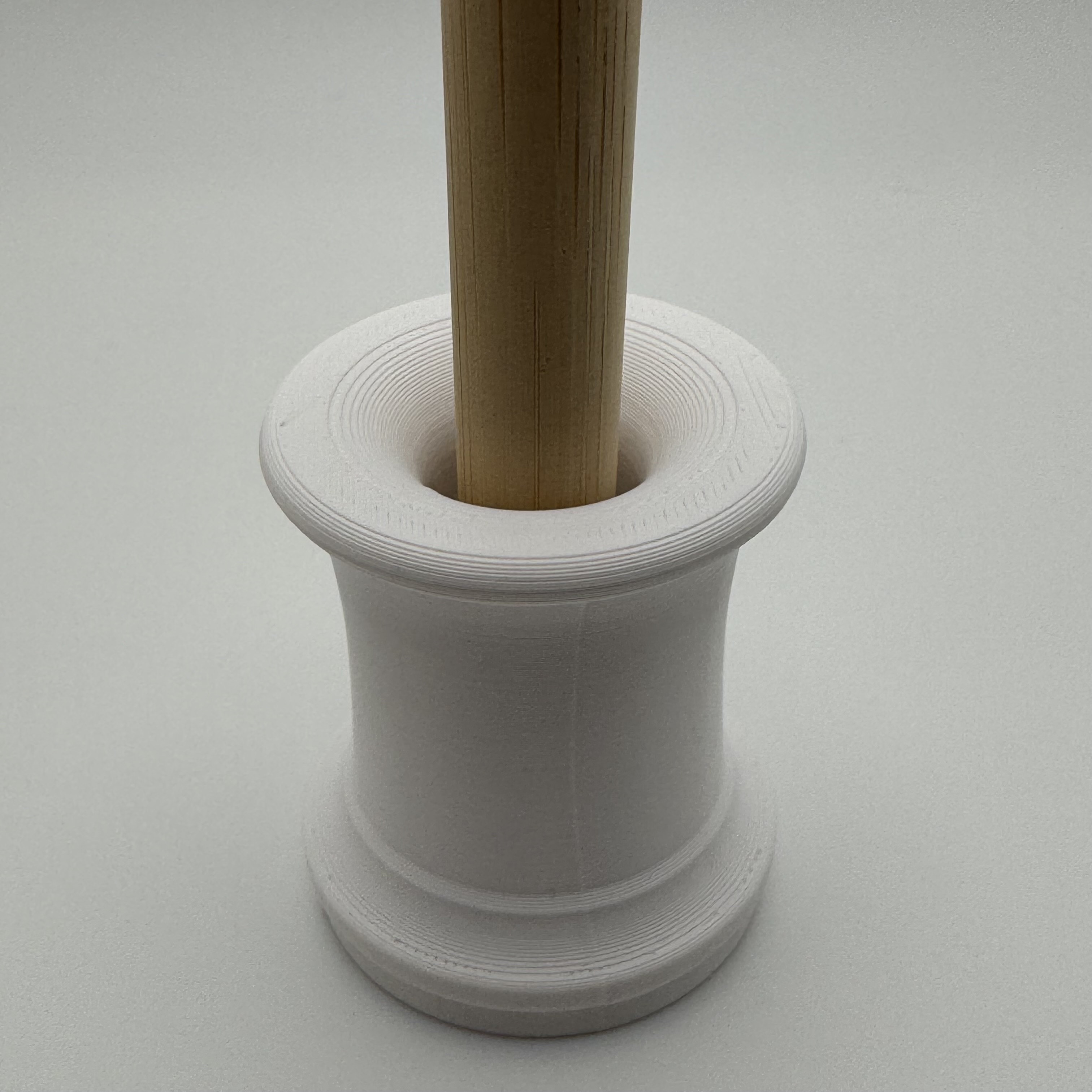 Stylish Toothbrush Stand - designx-lab.com — miniatura 3