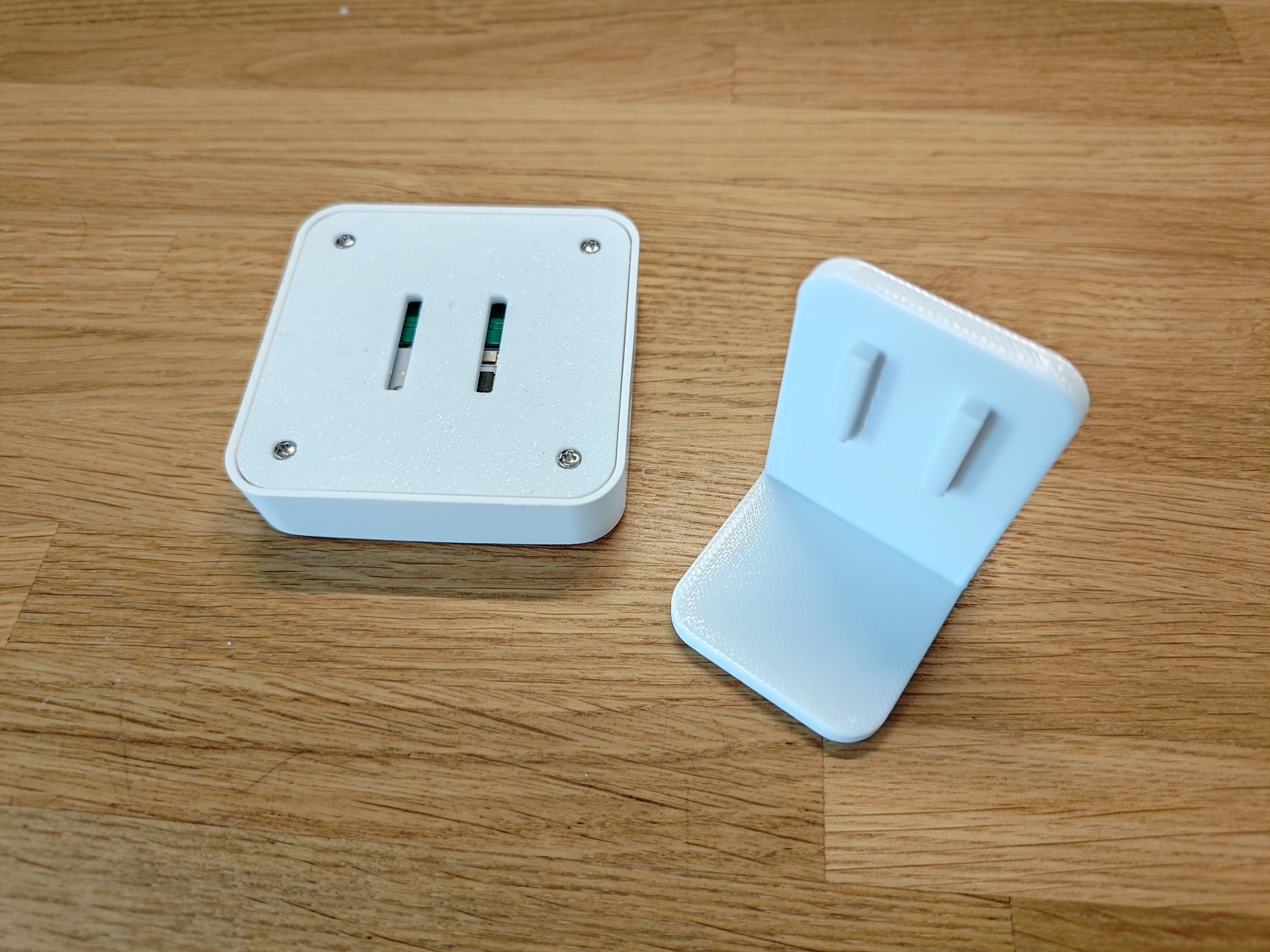 Tuya Zigbee Presence Detector Stand — miniatura 4