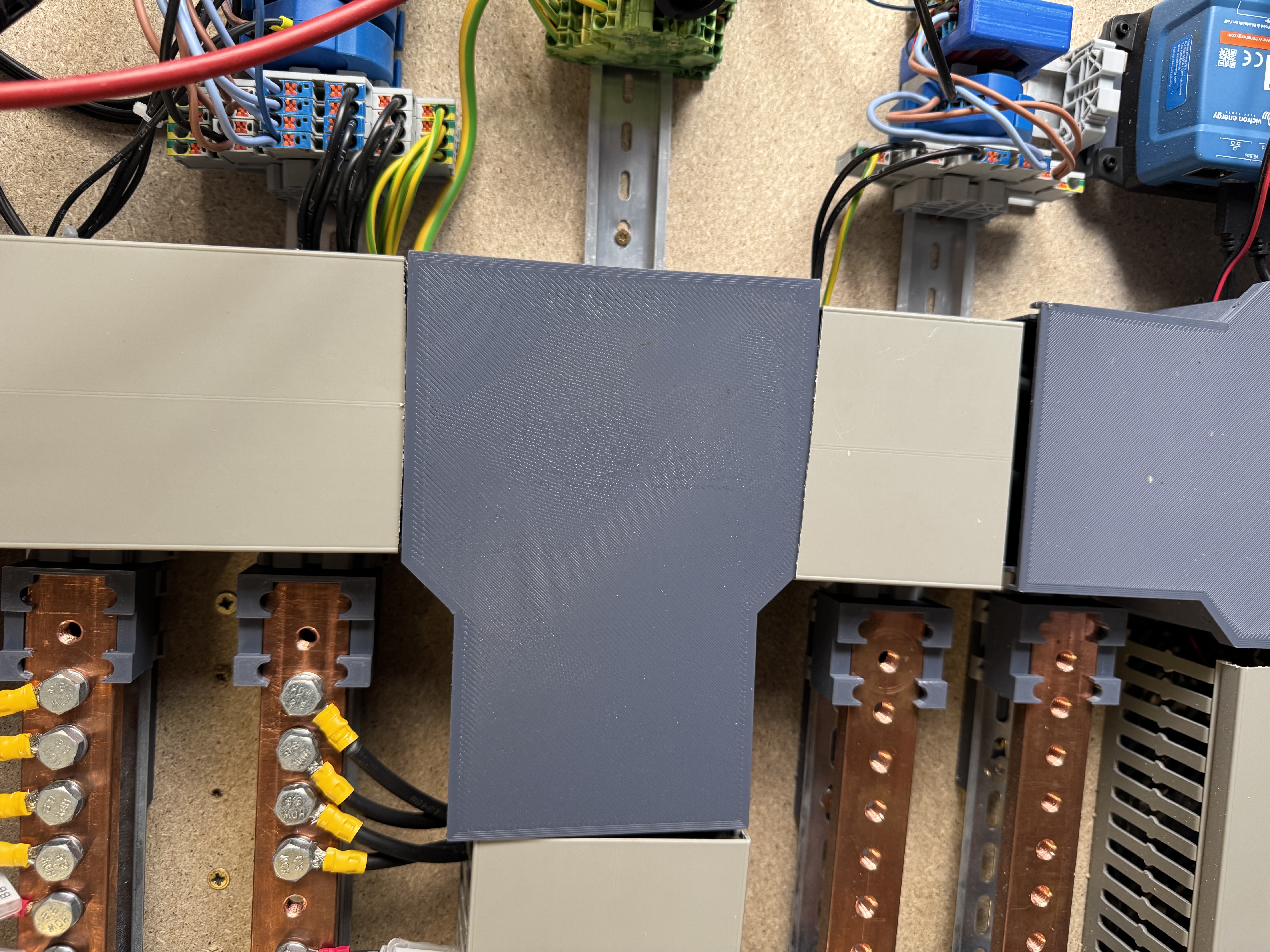 Verbinder für Kabelkanal mit Deckel 80x100mm