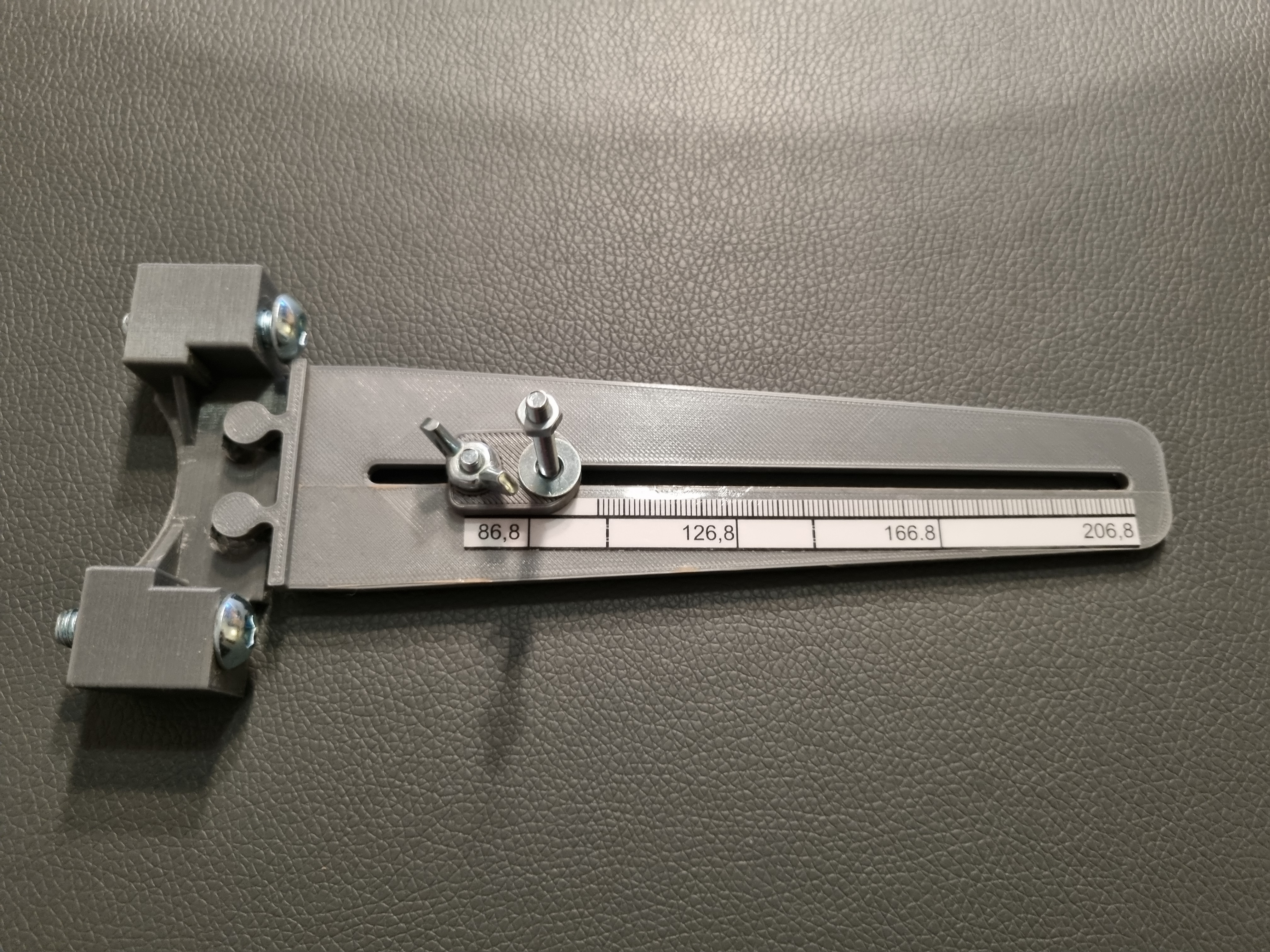Kreisschablone Oberfräse Ryobi R18TR