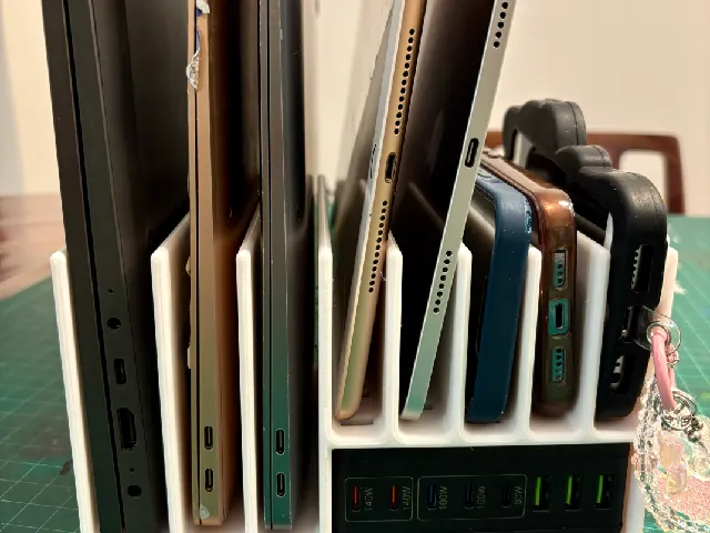 Device Charging Station