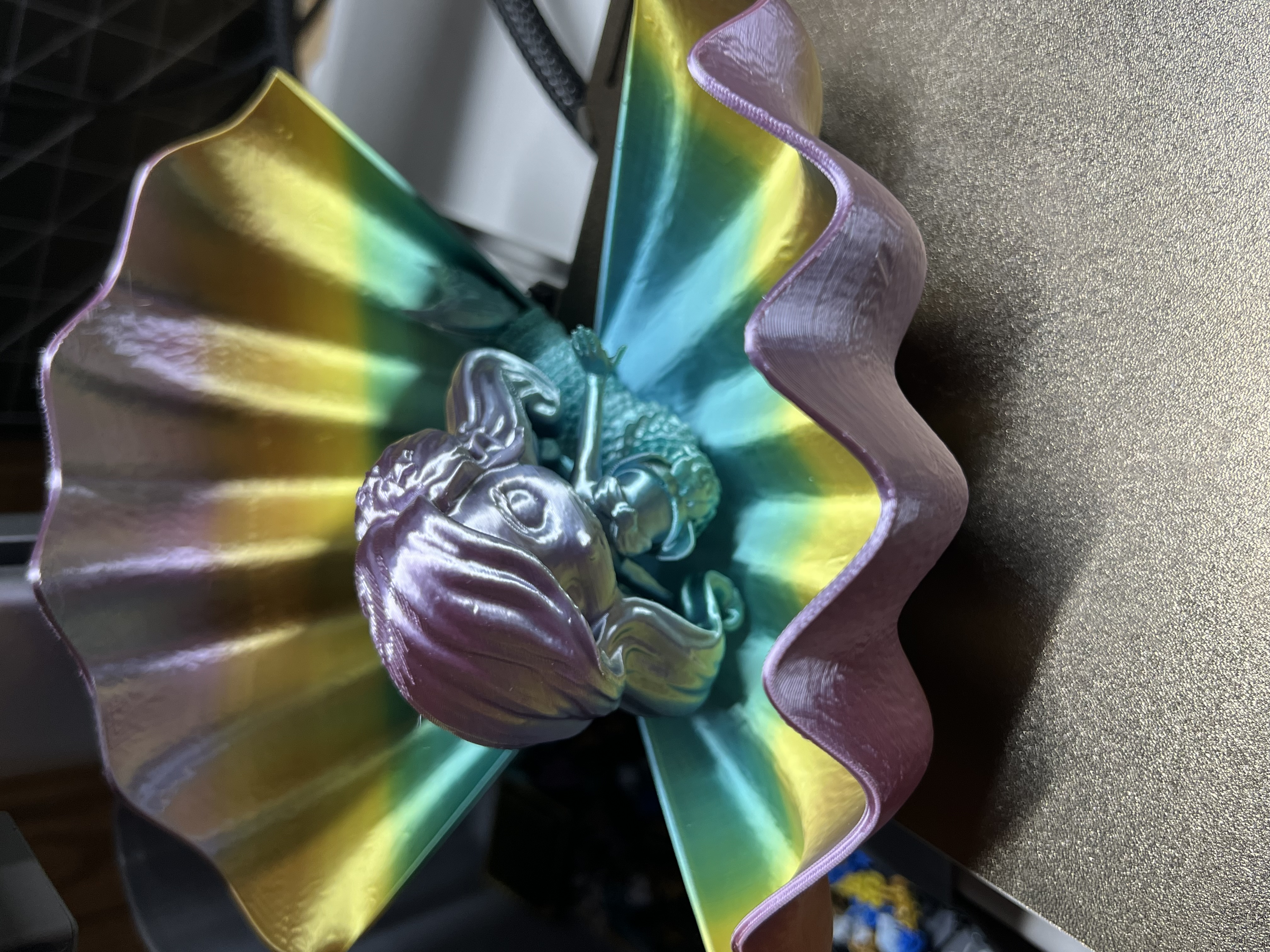 ARTICULATED MERMAID WITH SHELL