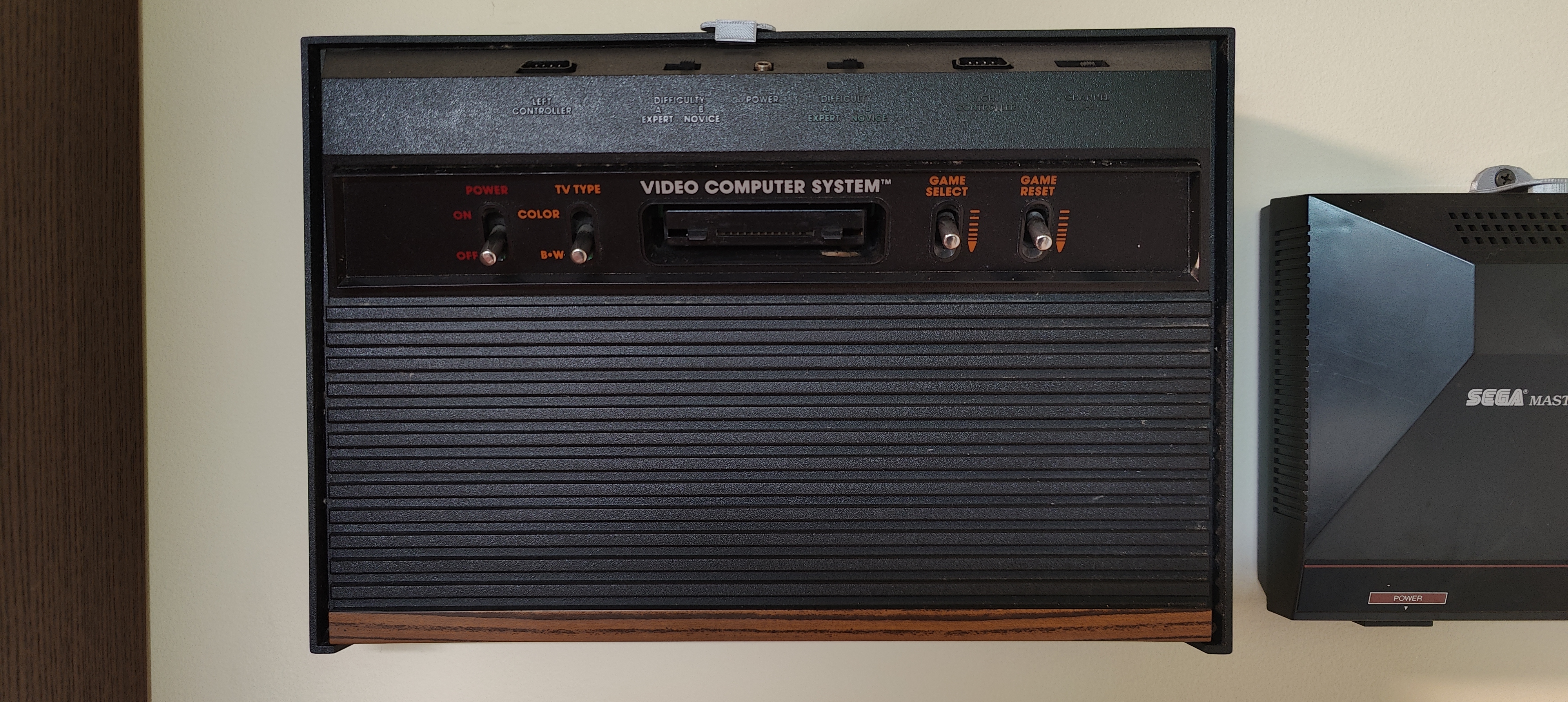Atari Console Wall Mount — miniatura 3