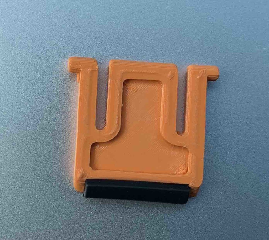 Logitech Keyboard Kickstand (Shorter Version) by AperiOperimentum