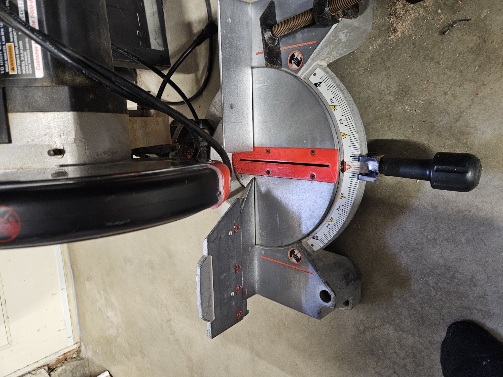 Throat plate for Craftsman Miter Saw