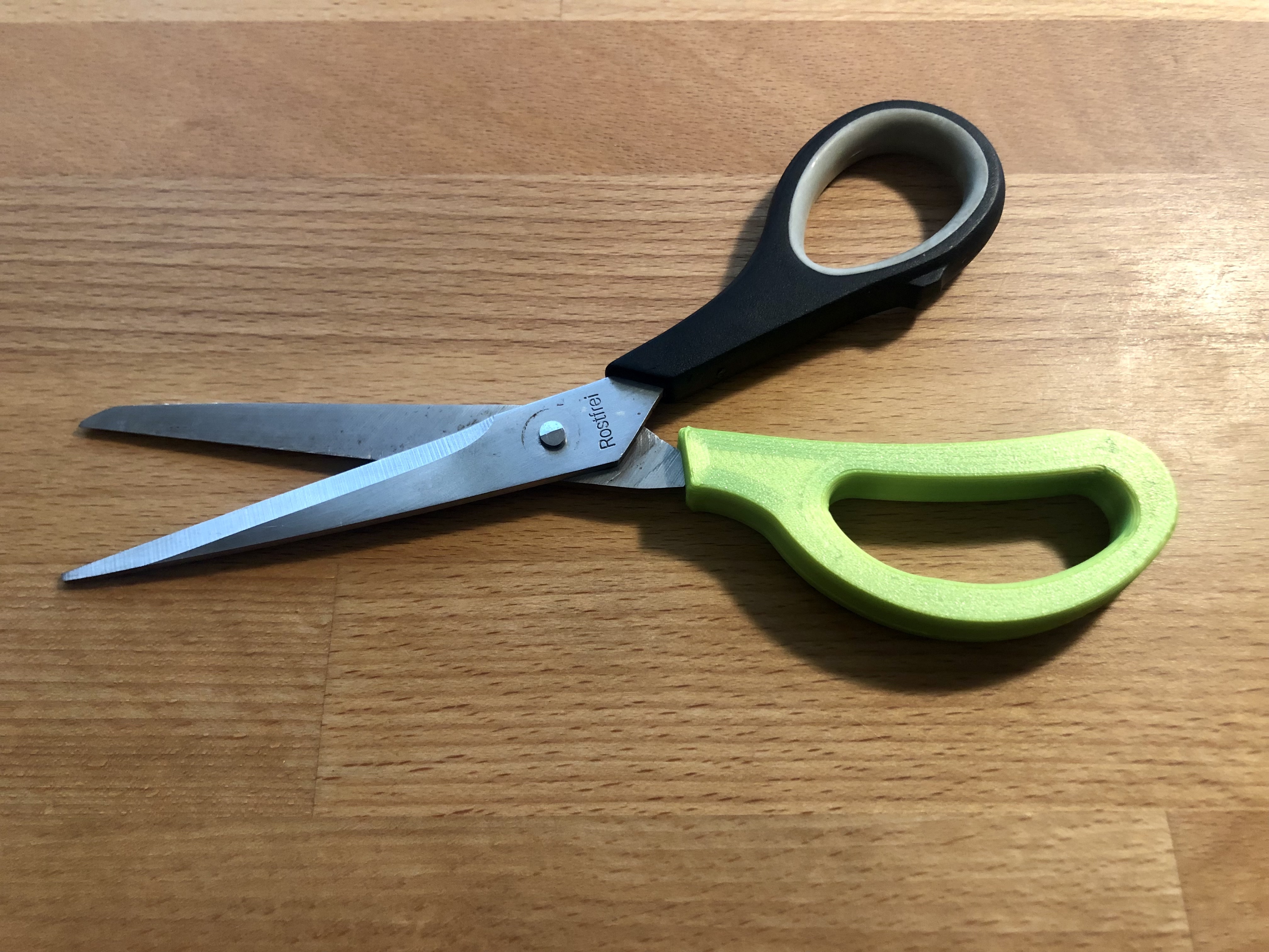 simple scissors handle