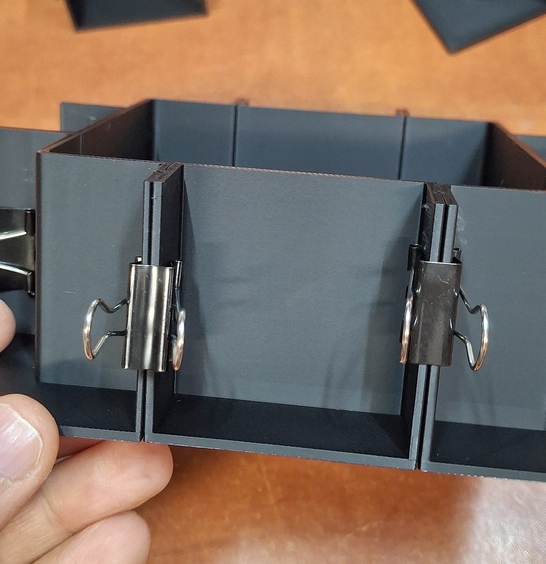 Adjustable Mold Housing