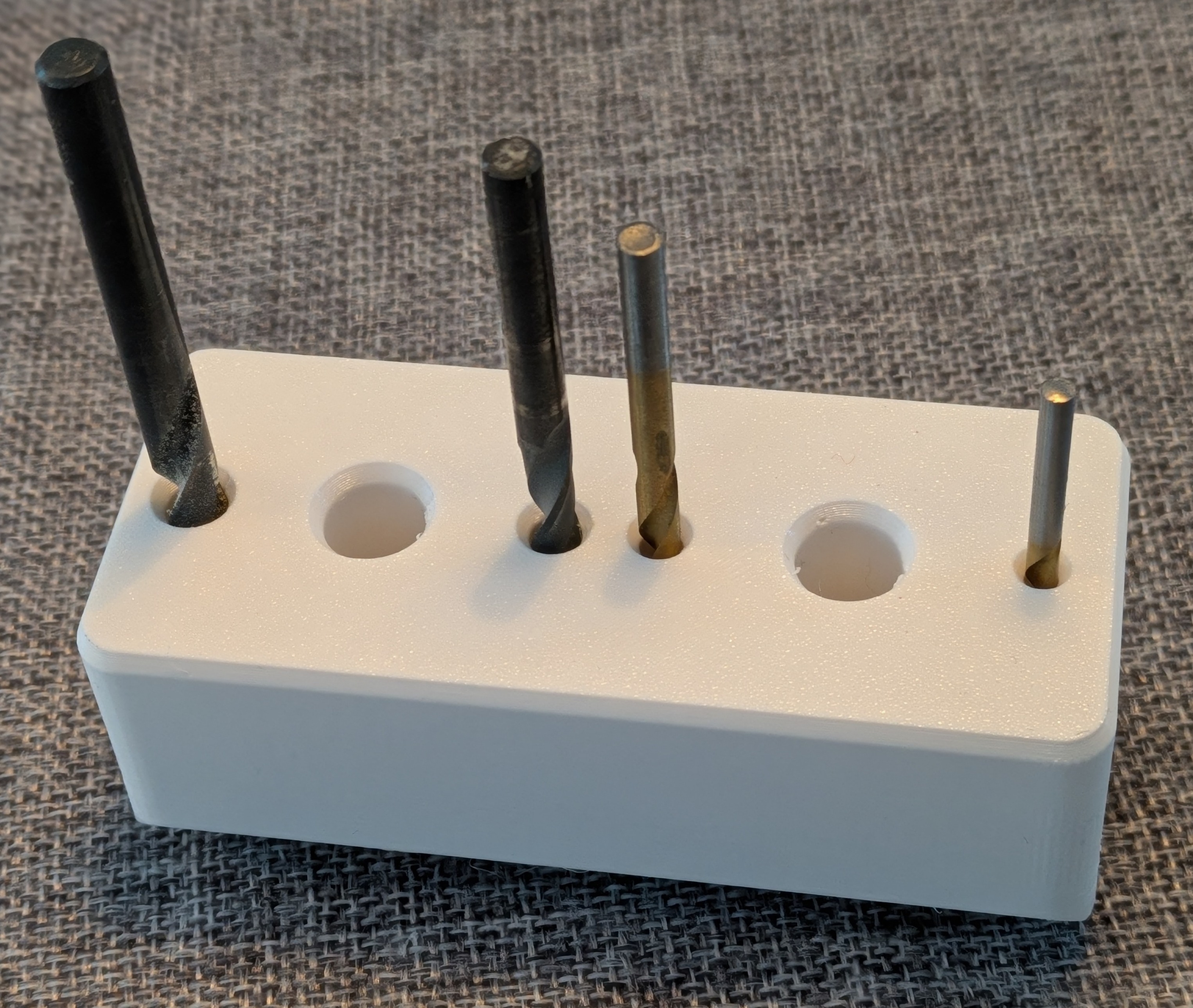 Drill guide for 2020 nut 6 (6mm groove) V-Slots, 3-6mm holes