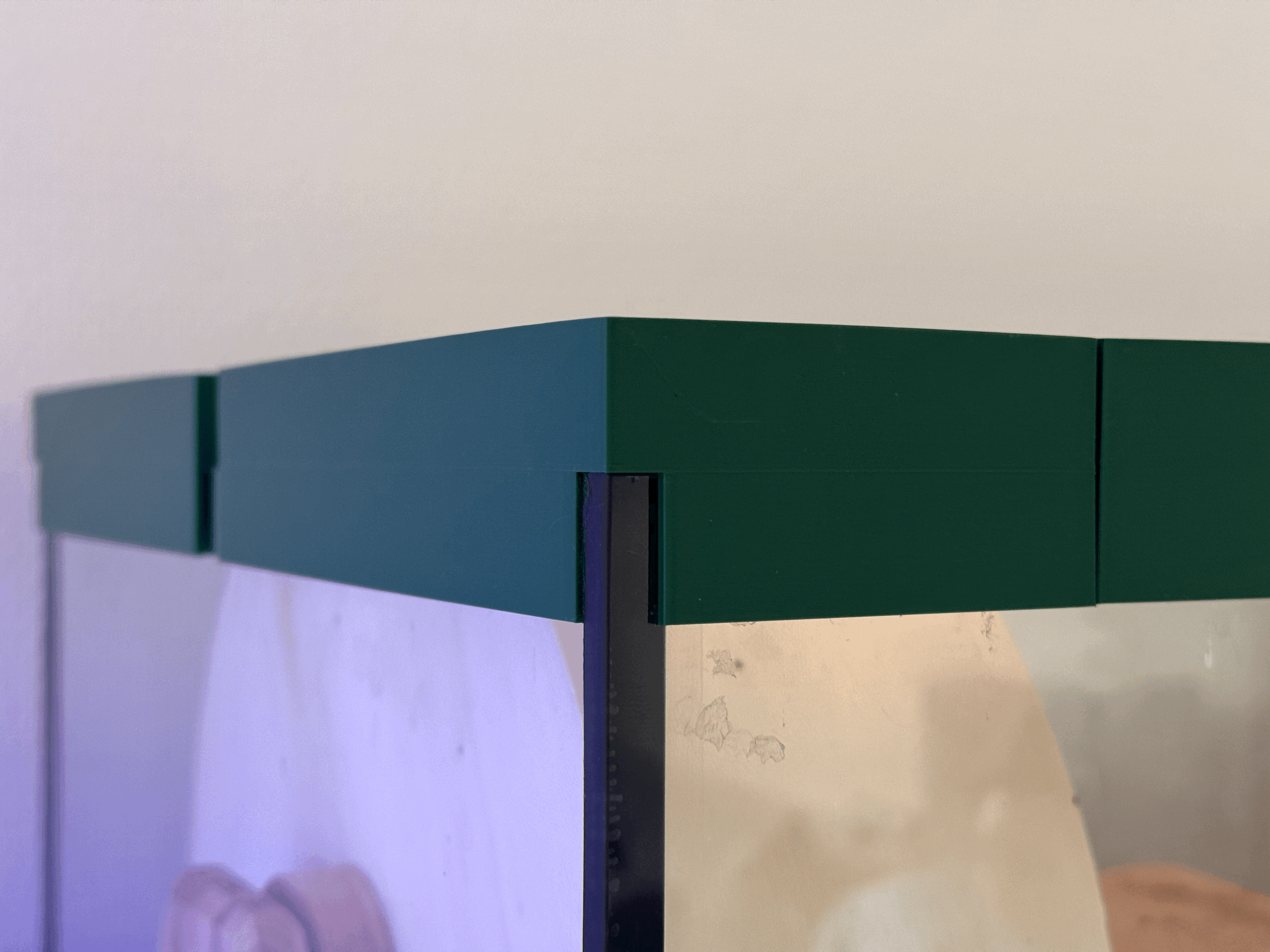 Aquarium Frame / Raiser