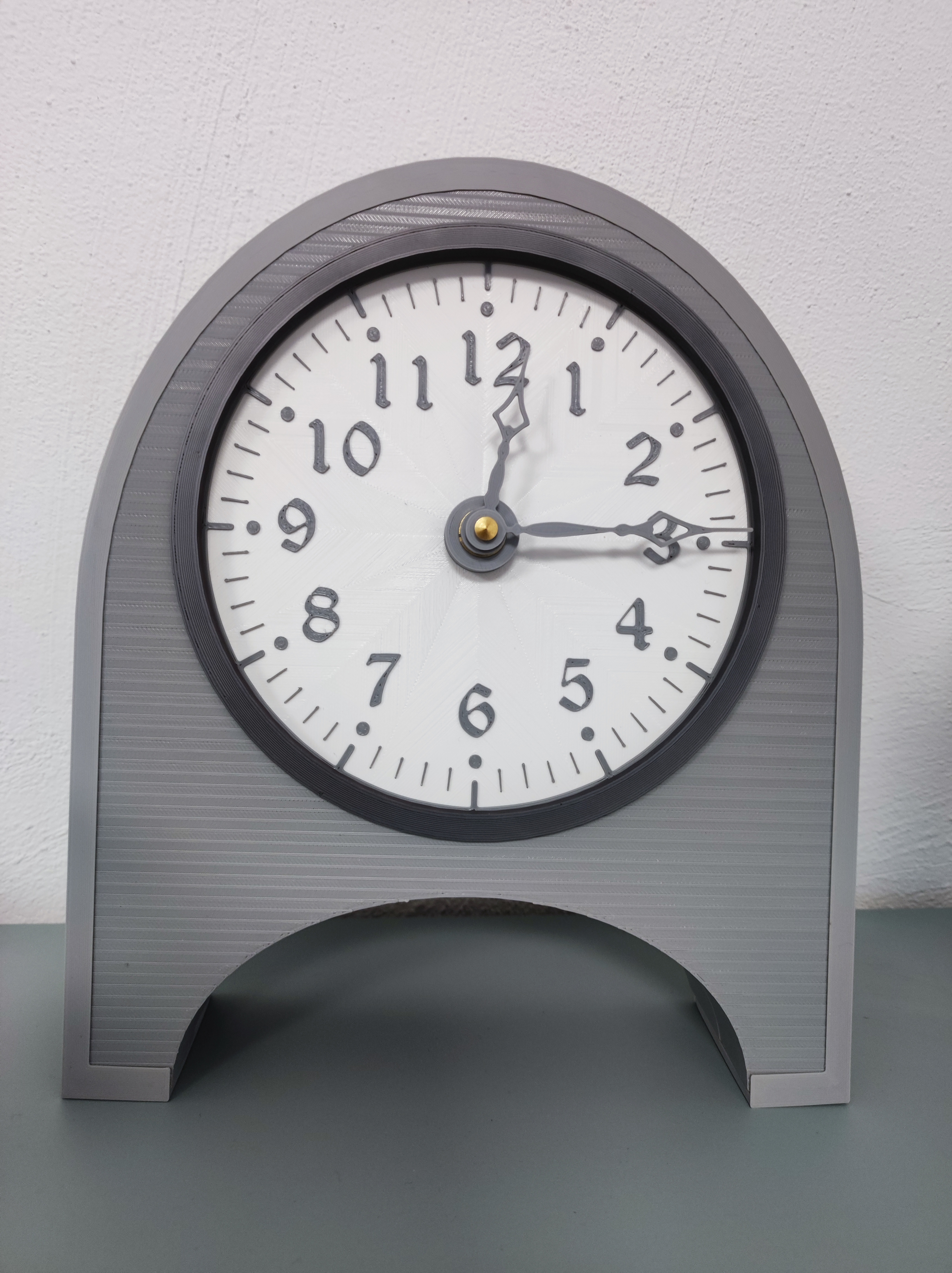Miniatura 2 do modelo 3D Frame for standing table clock without bottom arch