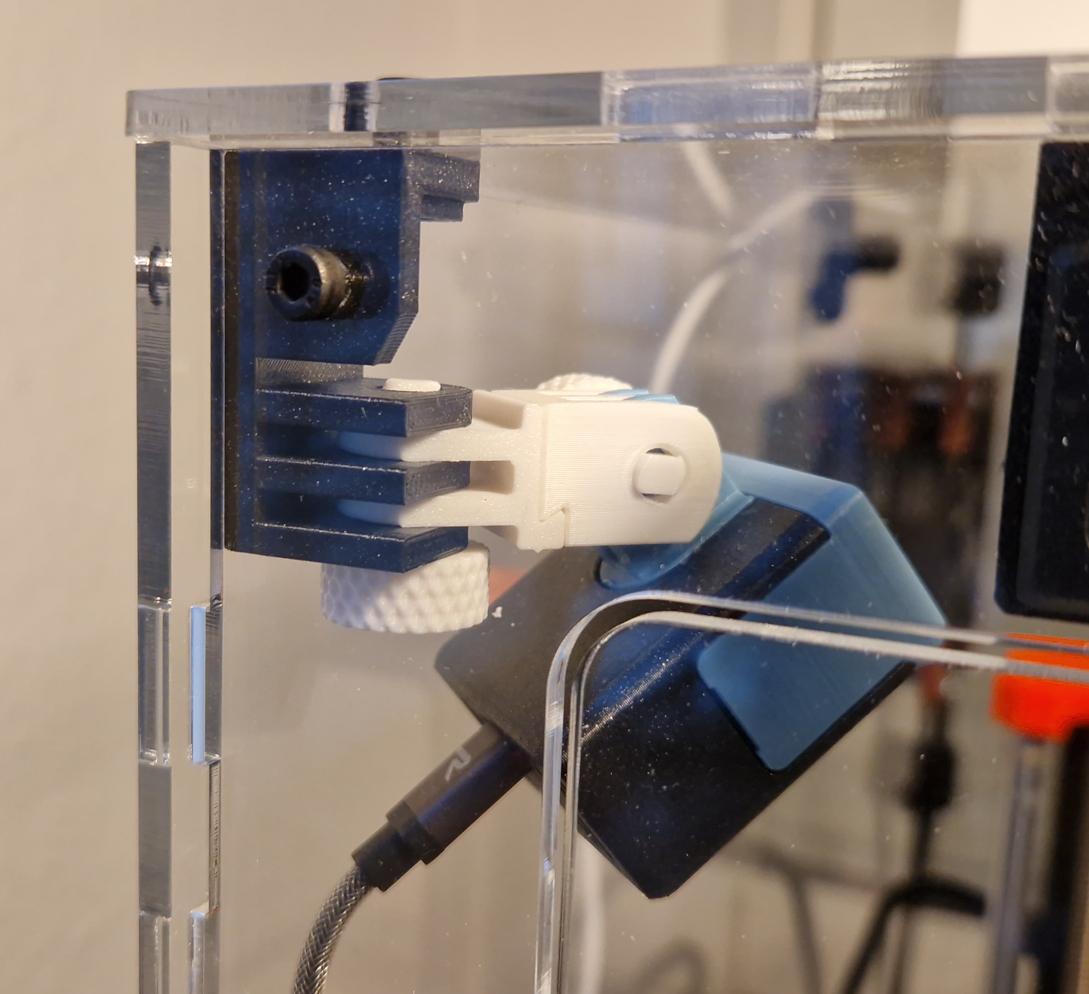 ESP32Cam Articulated Arm Tukkari fastener