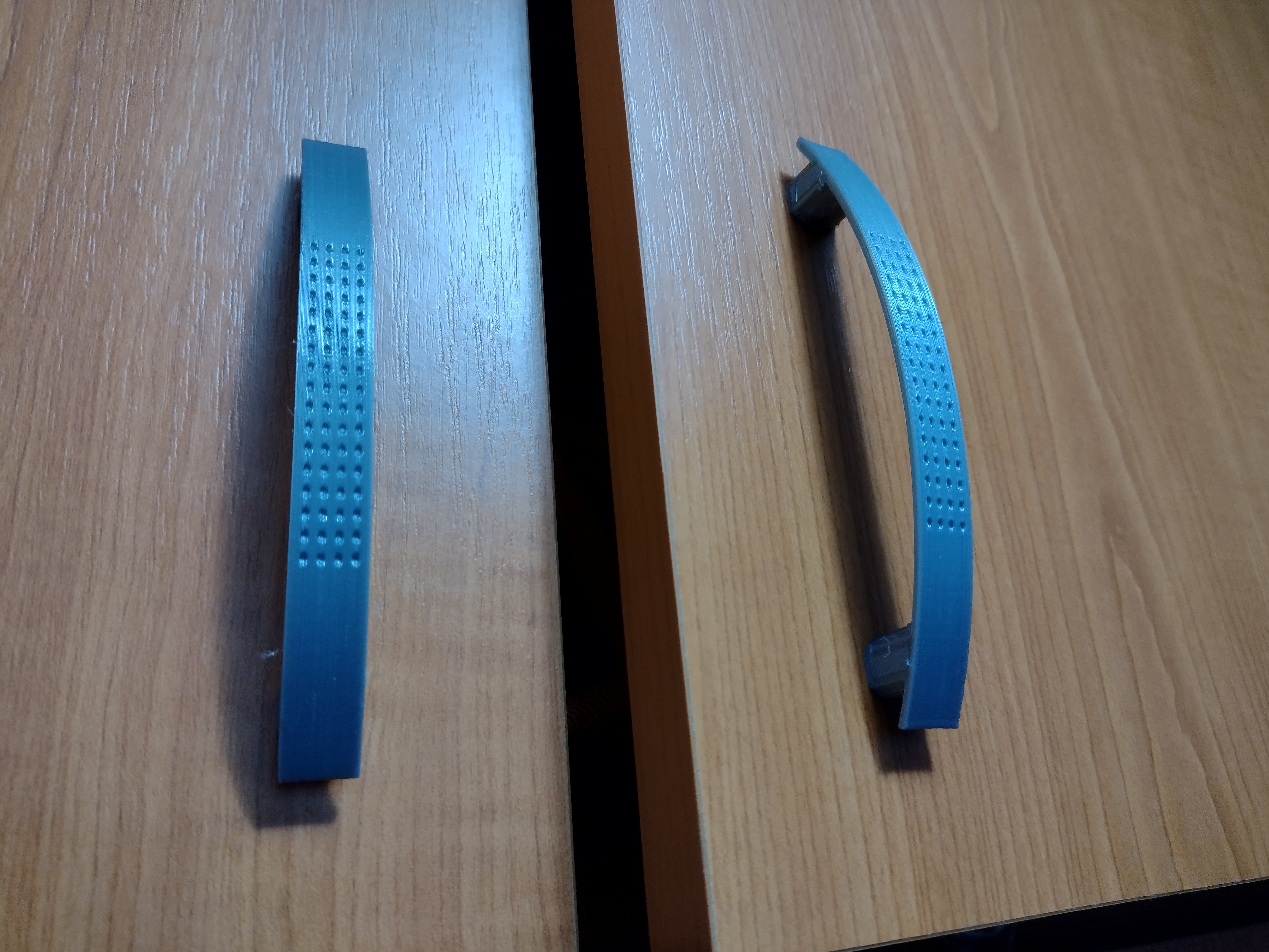 Furniture handle