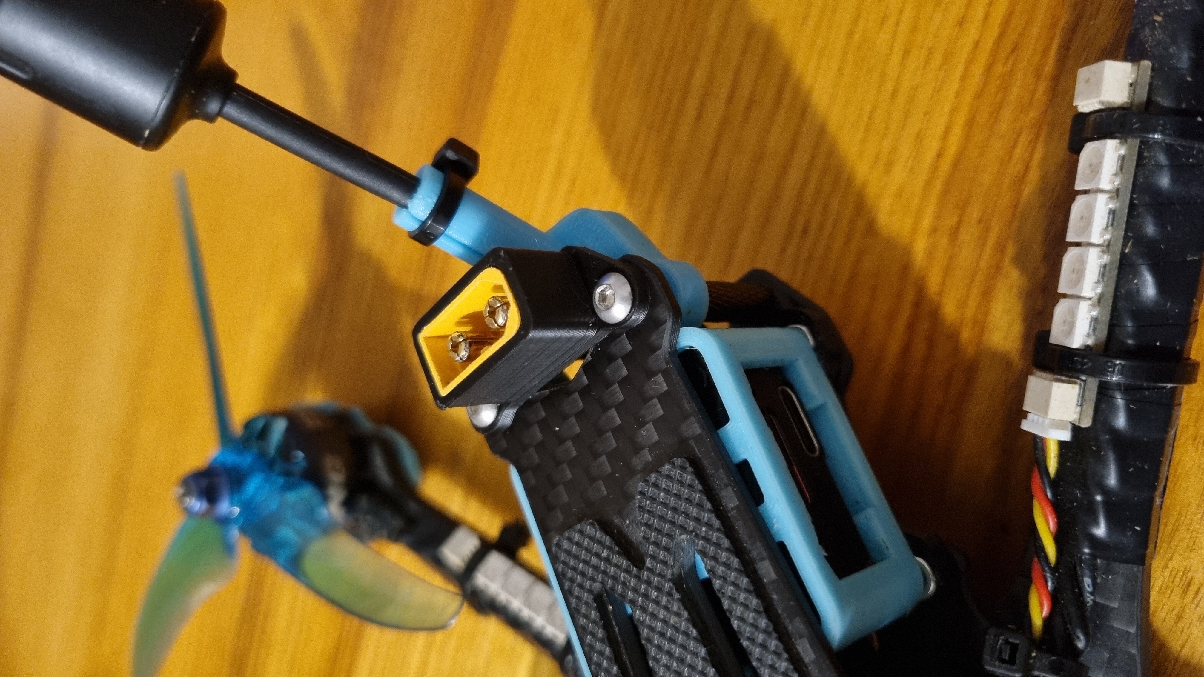 Geprc / Phisital mark5 XT60 mount