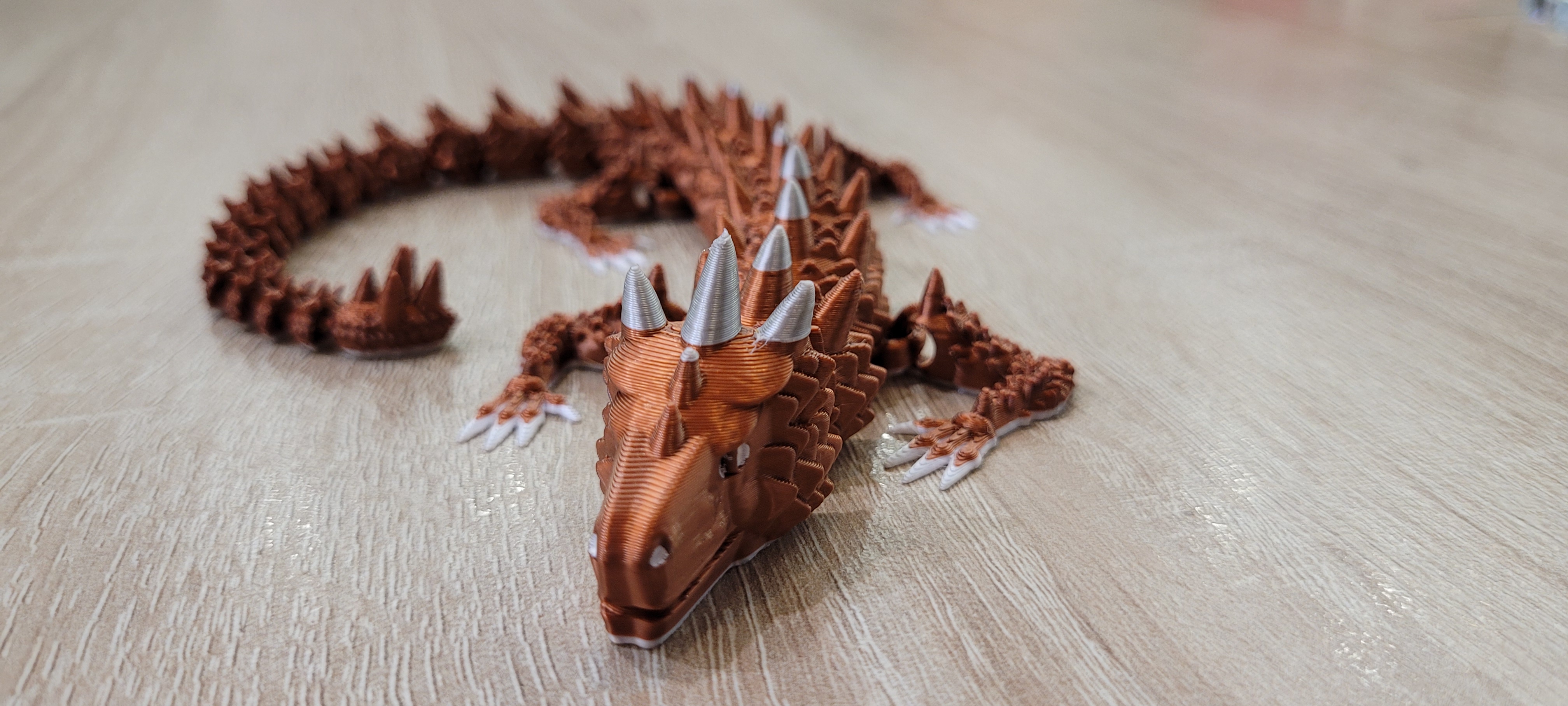 Articulated dragon