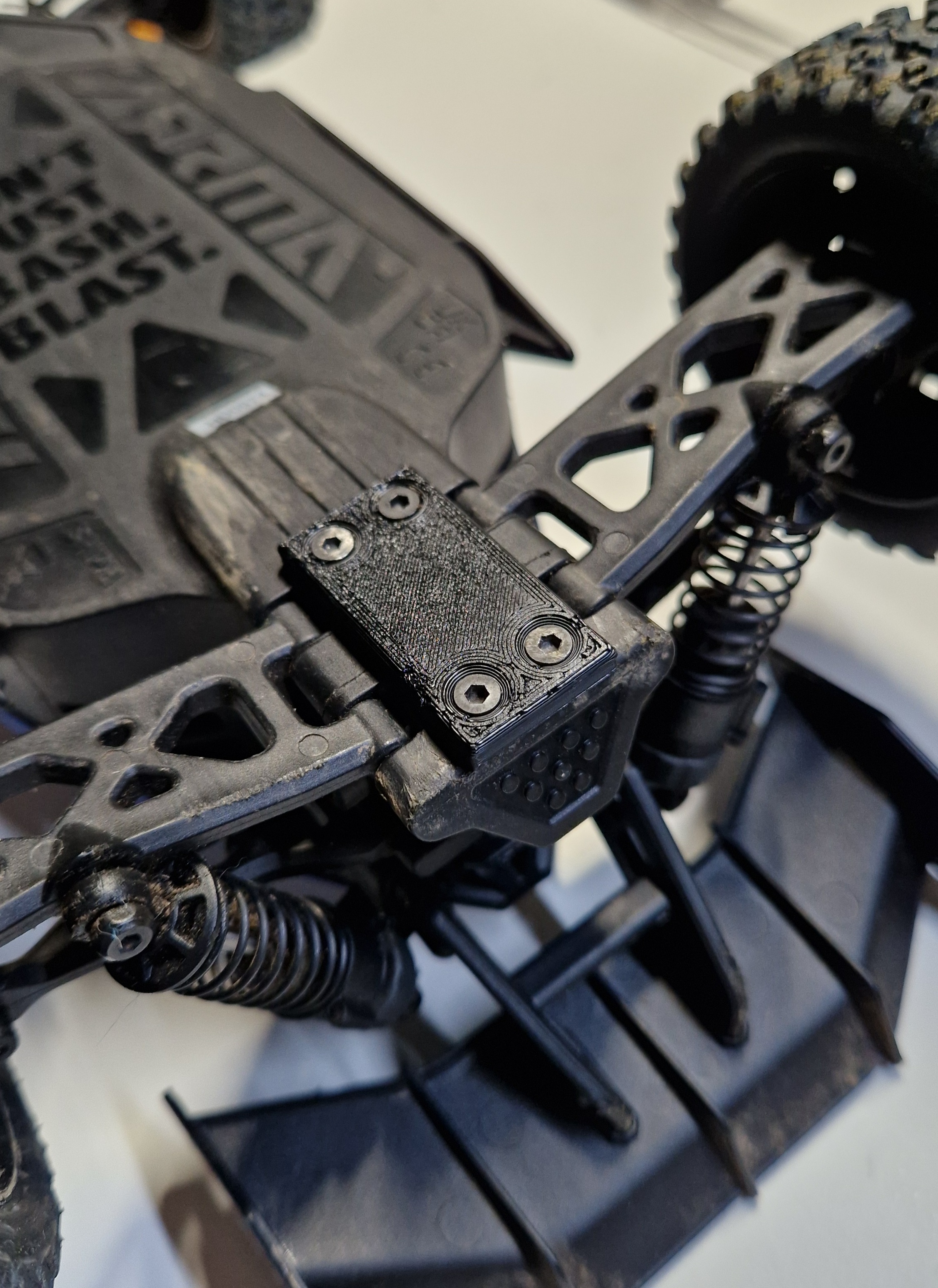 Arrma Typhon Grom bottom protection