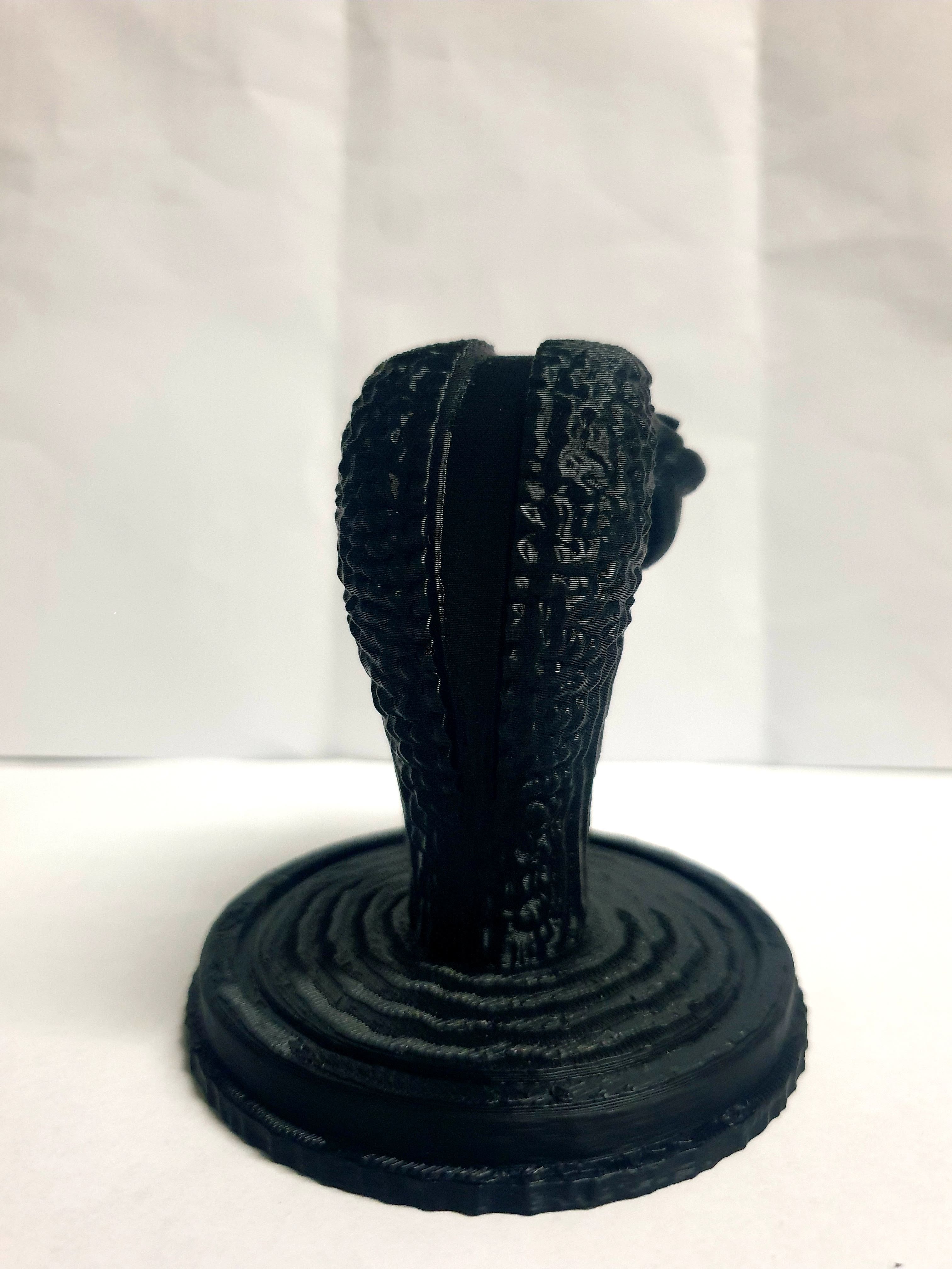 Schlangen büste — miniatura 4