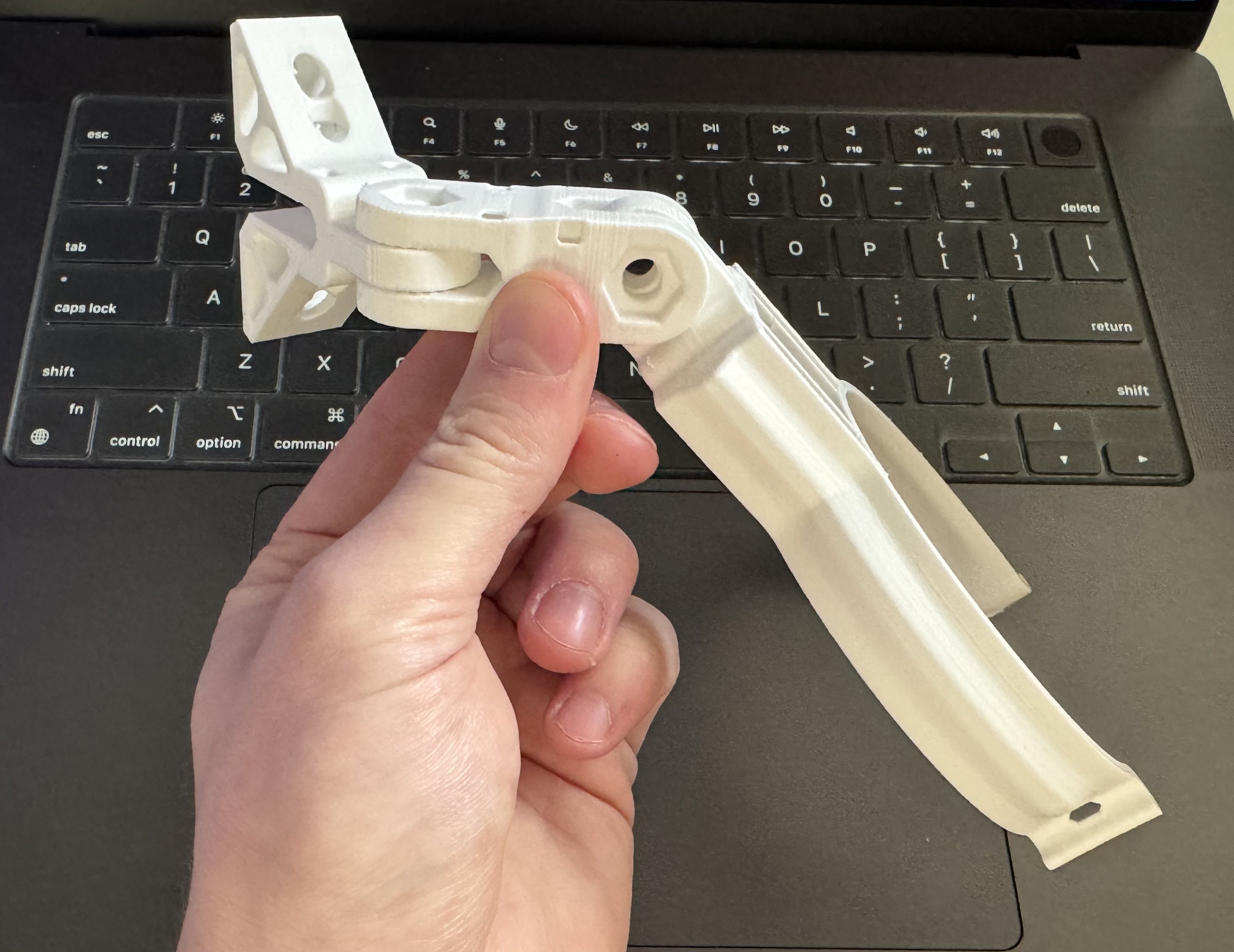 Articulating Mount Bracket — thumbnail 2