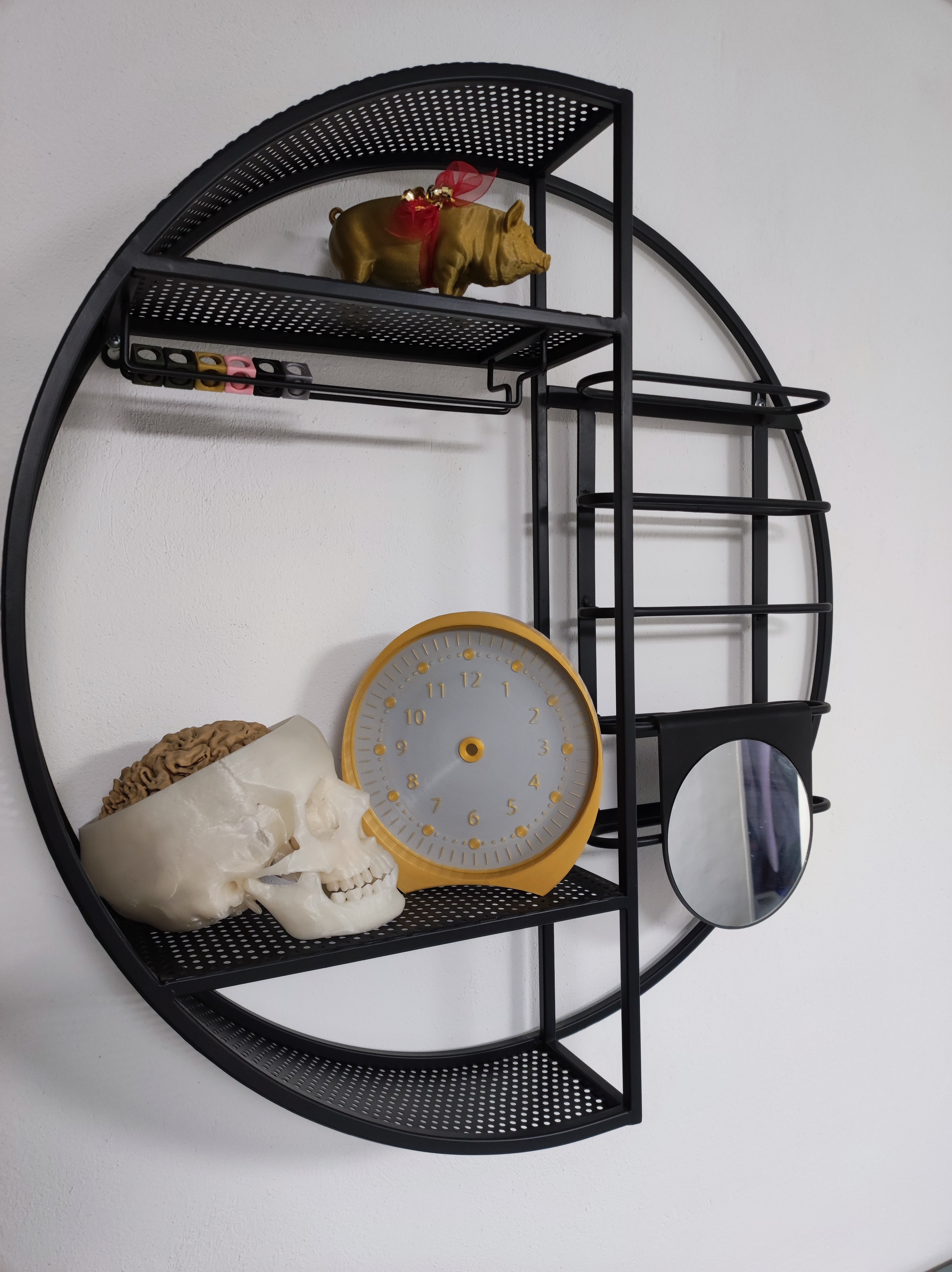 Round table clock for 20 cm dial