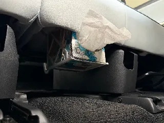 Rivian R1S 2nd Row Tissue Holder