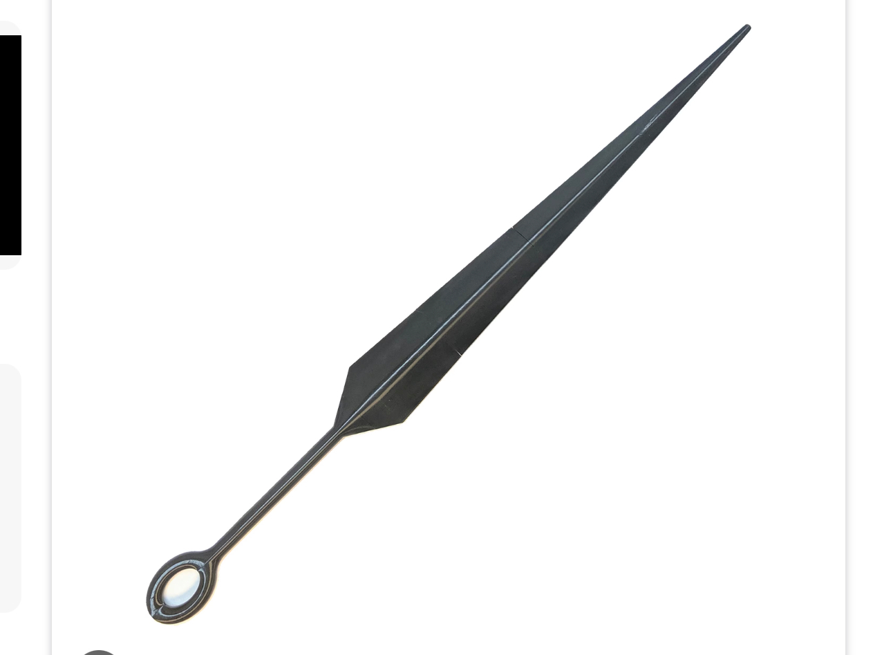 Silksong hornet sword keychain