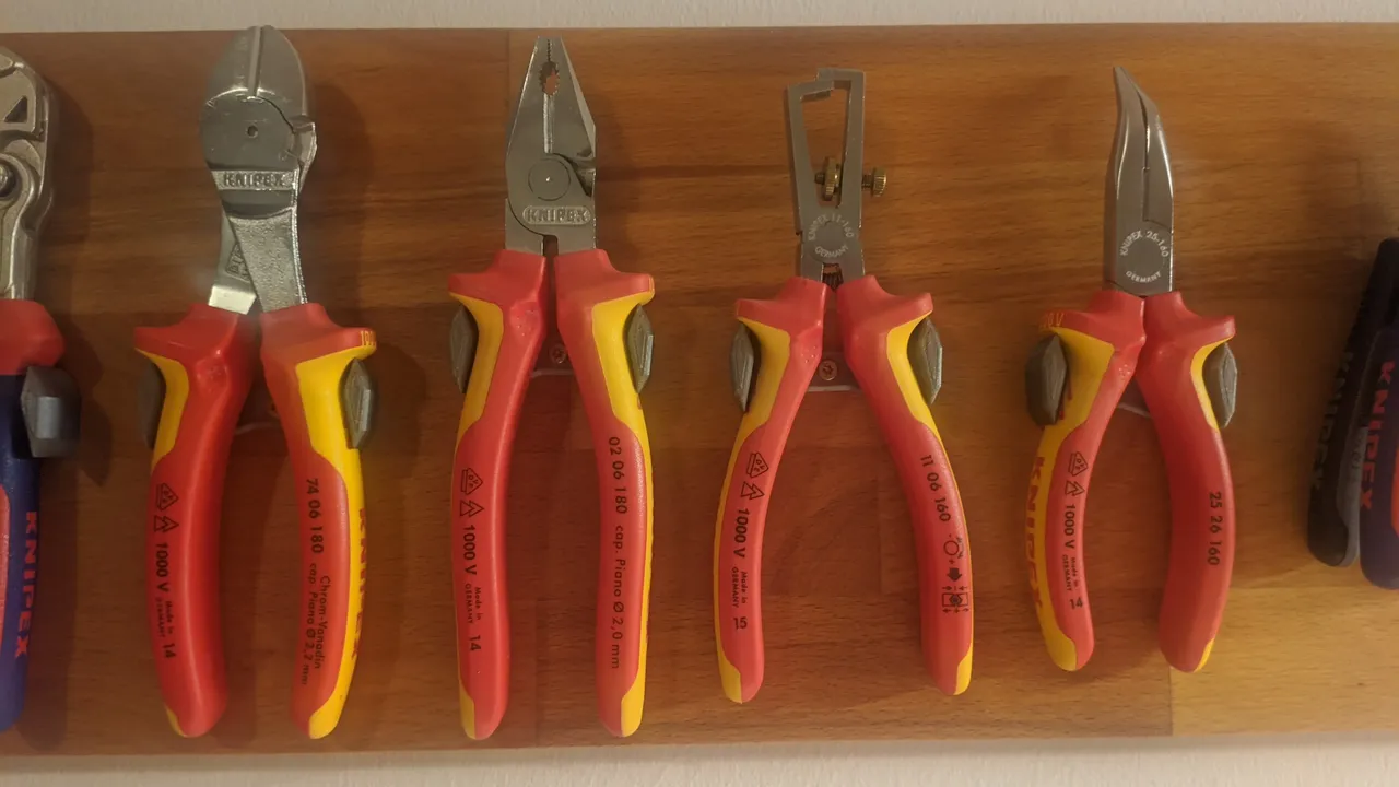 Knipex Cobra 180 mm Pliers Orange