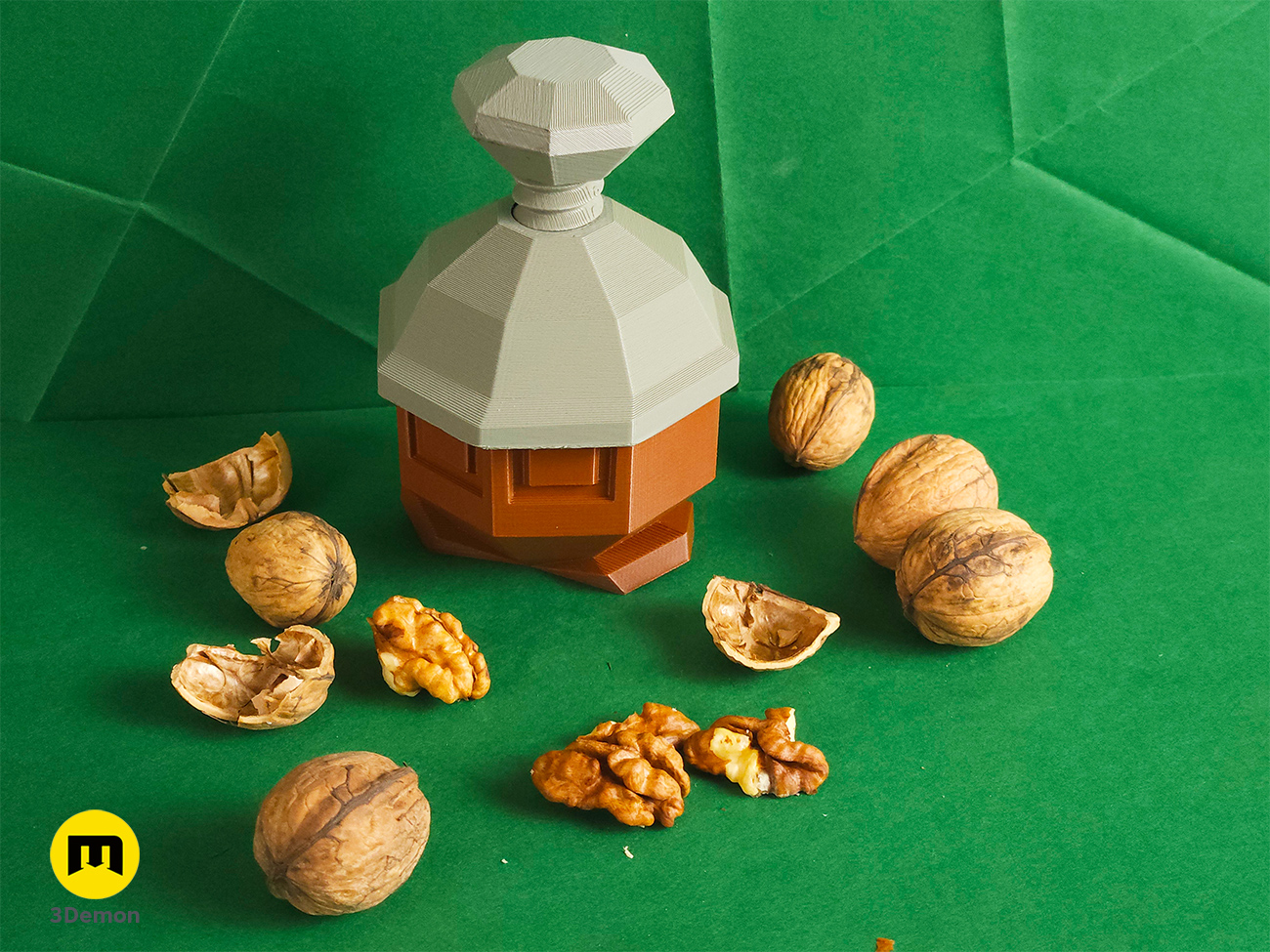 Seedot Nutcracker Low Poly — miniatura 6