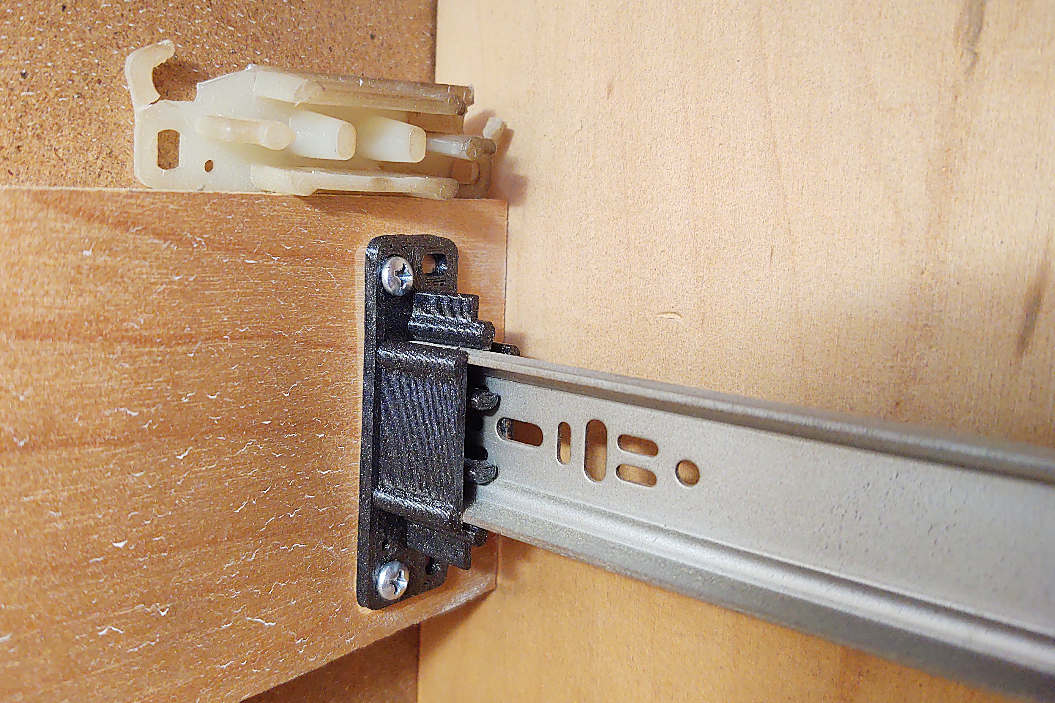 Drawer Slide Back Hanger