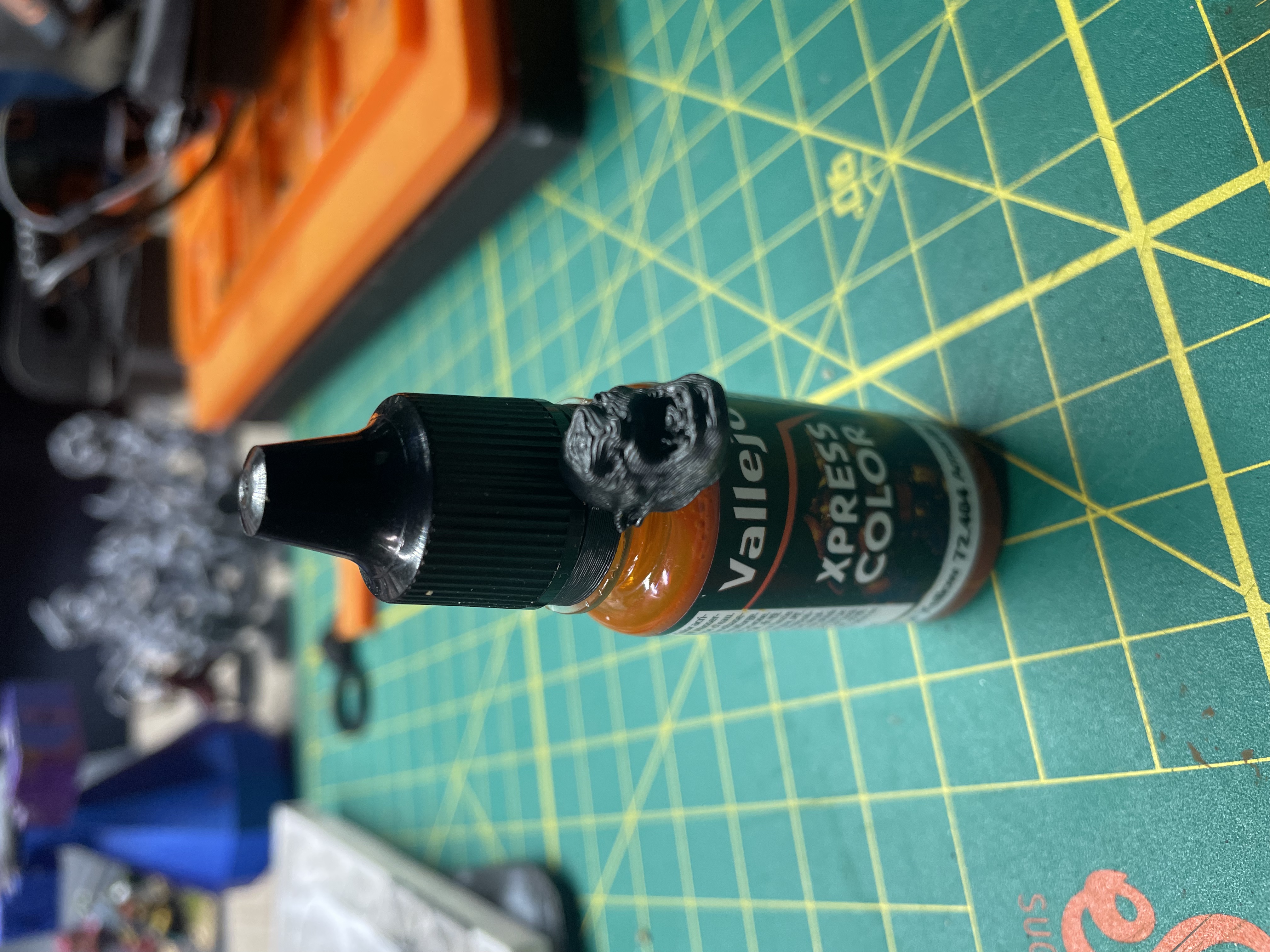 Bottle Cap Swatch (Vallejo Red Ring Replacement)