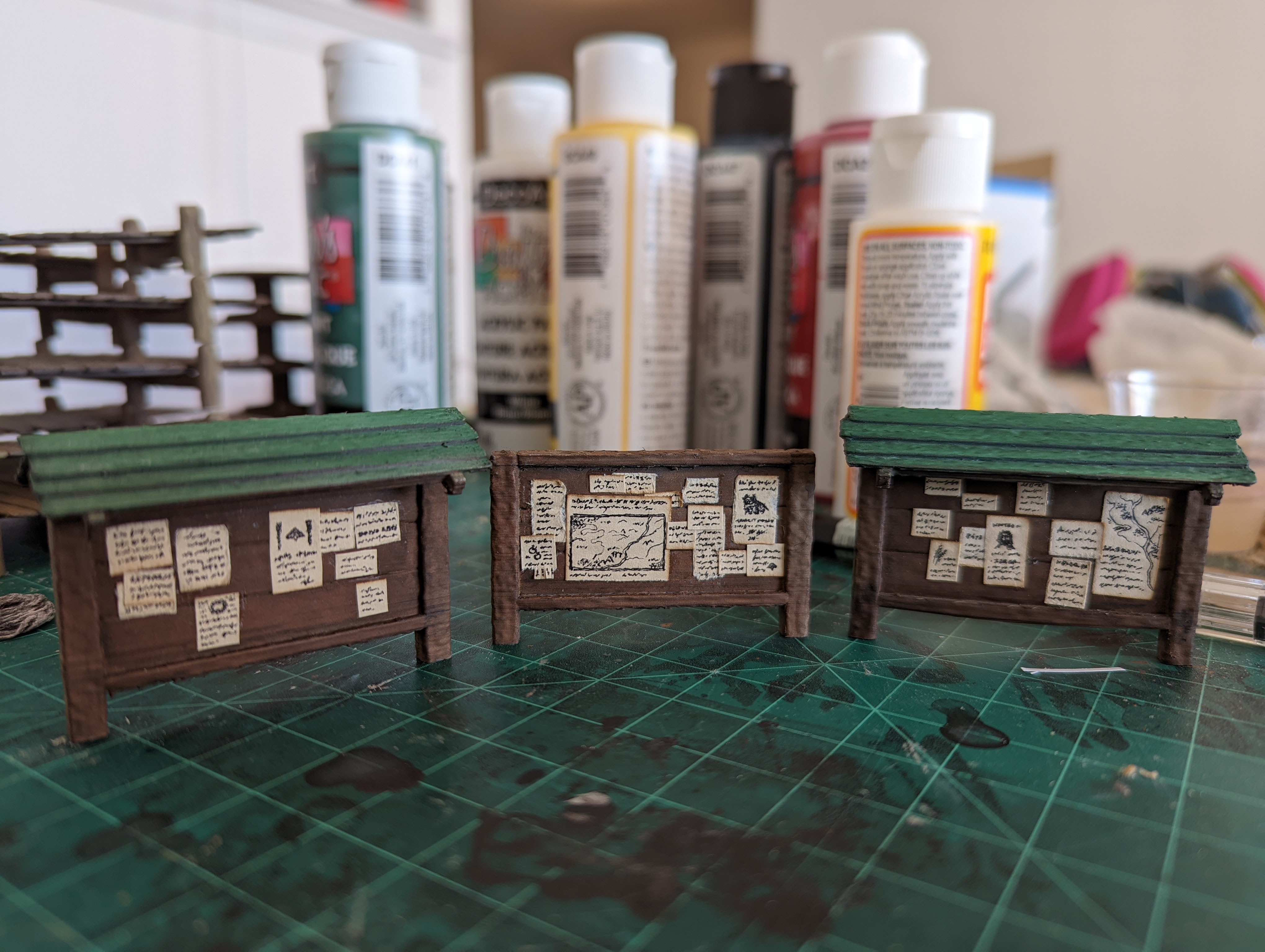 Wooden Message Board Variations - D&D Scatter