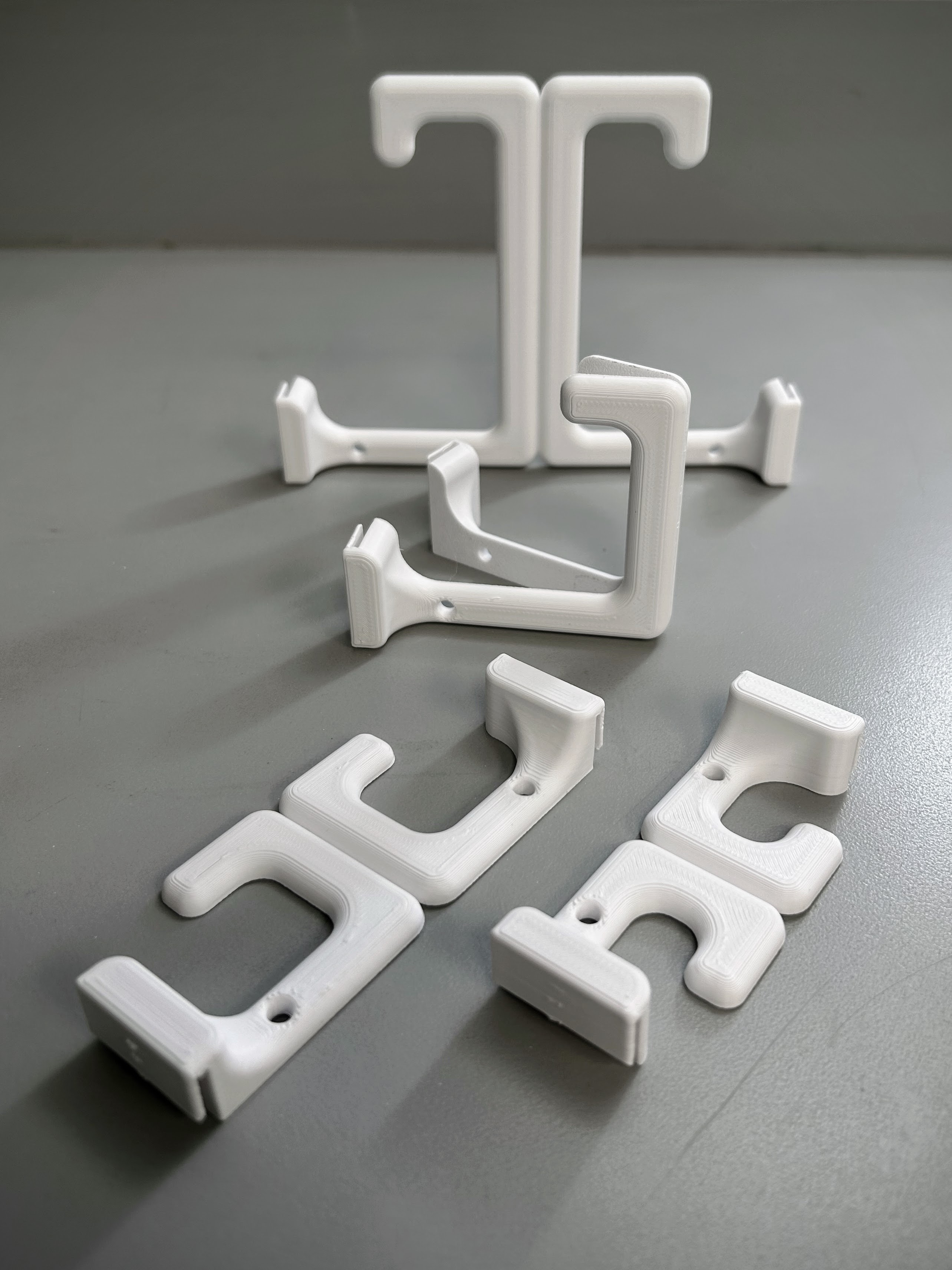 Miniatura 6 do modelo 3D Strong Ceiling Grid Hooks