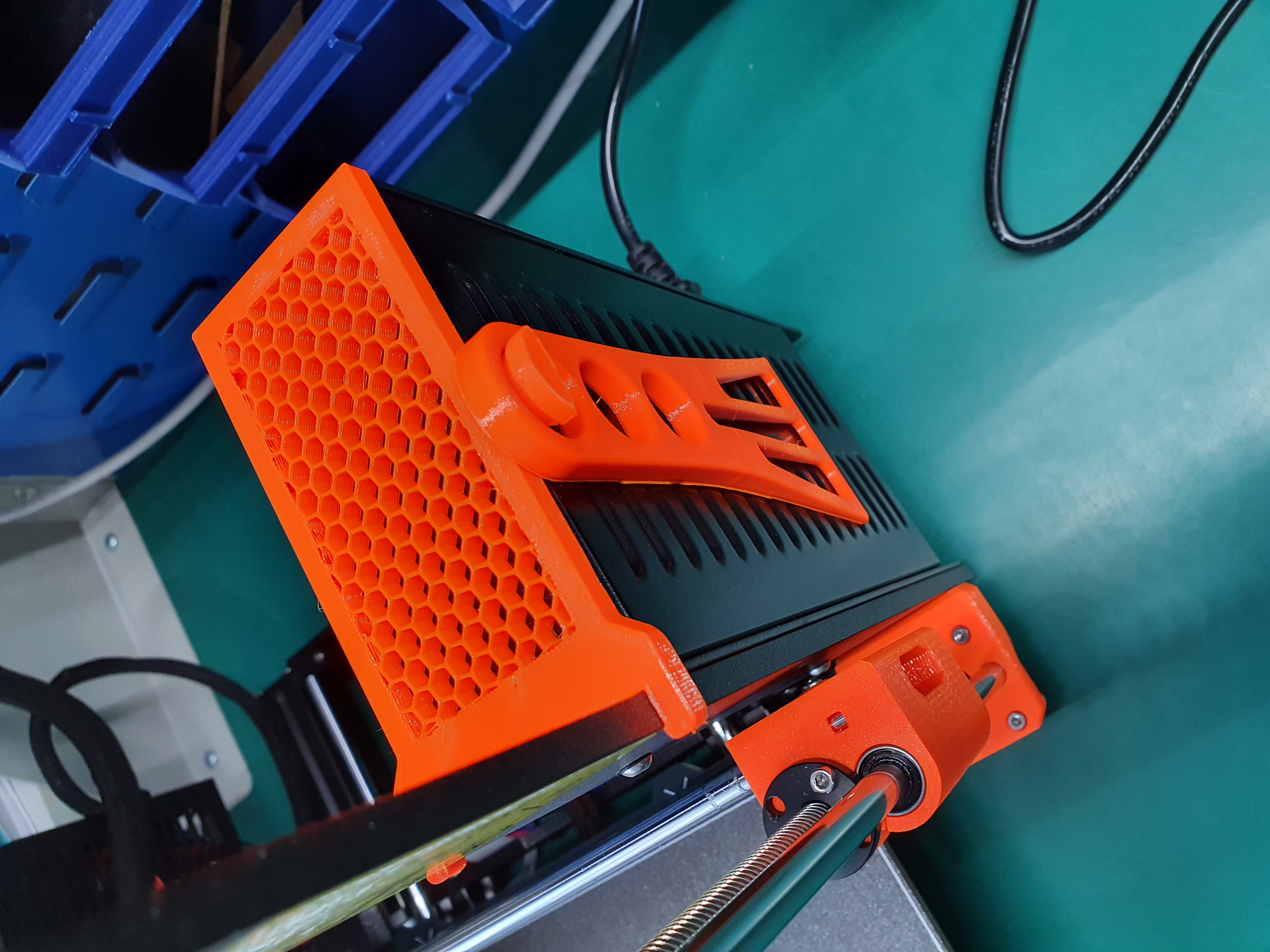 Scraper tool holder for Kaje's scraper printed at 75%