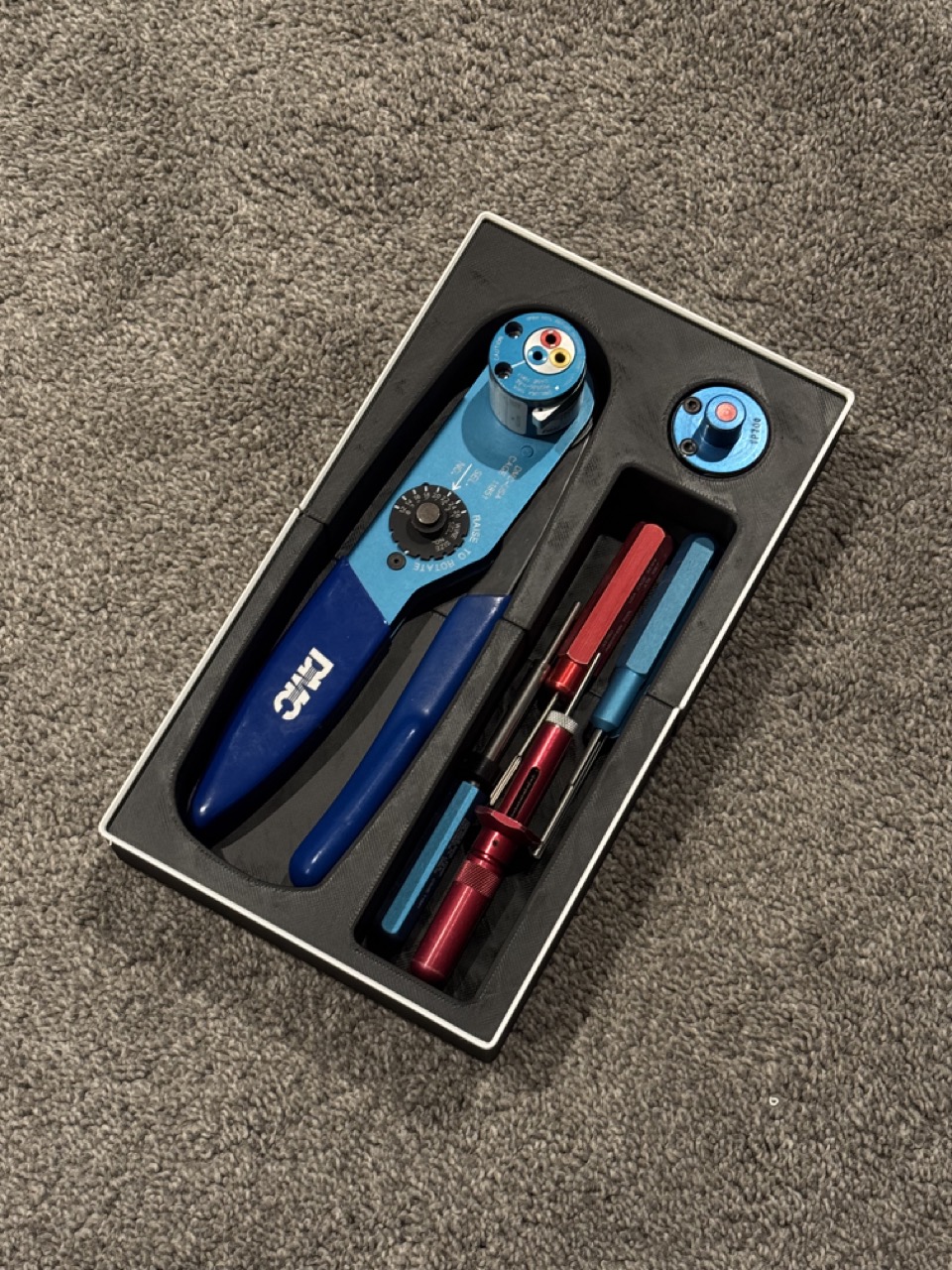 DMC AF8 Crimper - Gridfinity Tool Holder
