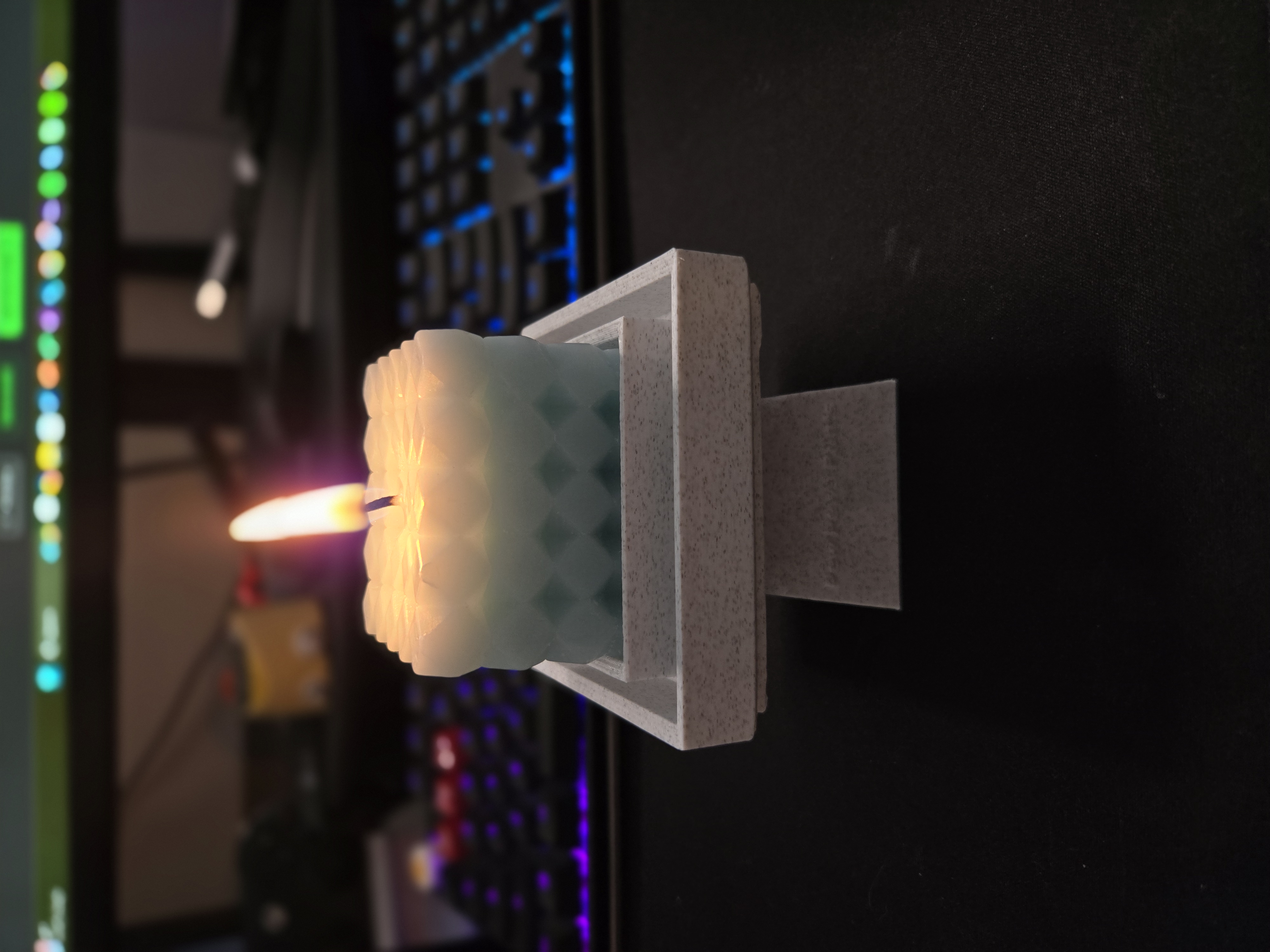 The Pavillion (Square) Candle Holder w/ Bracket