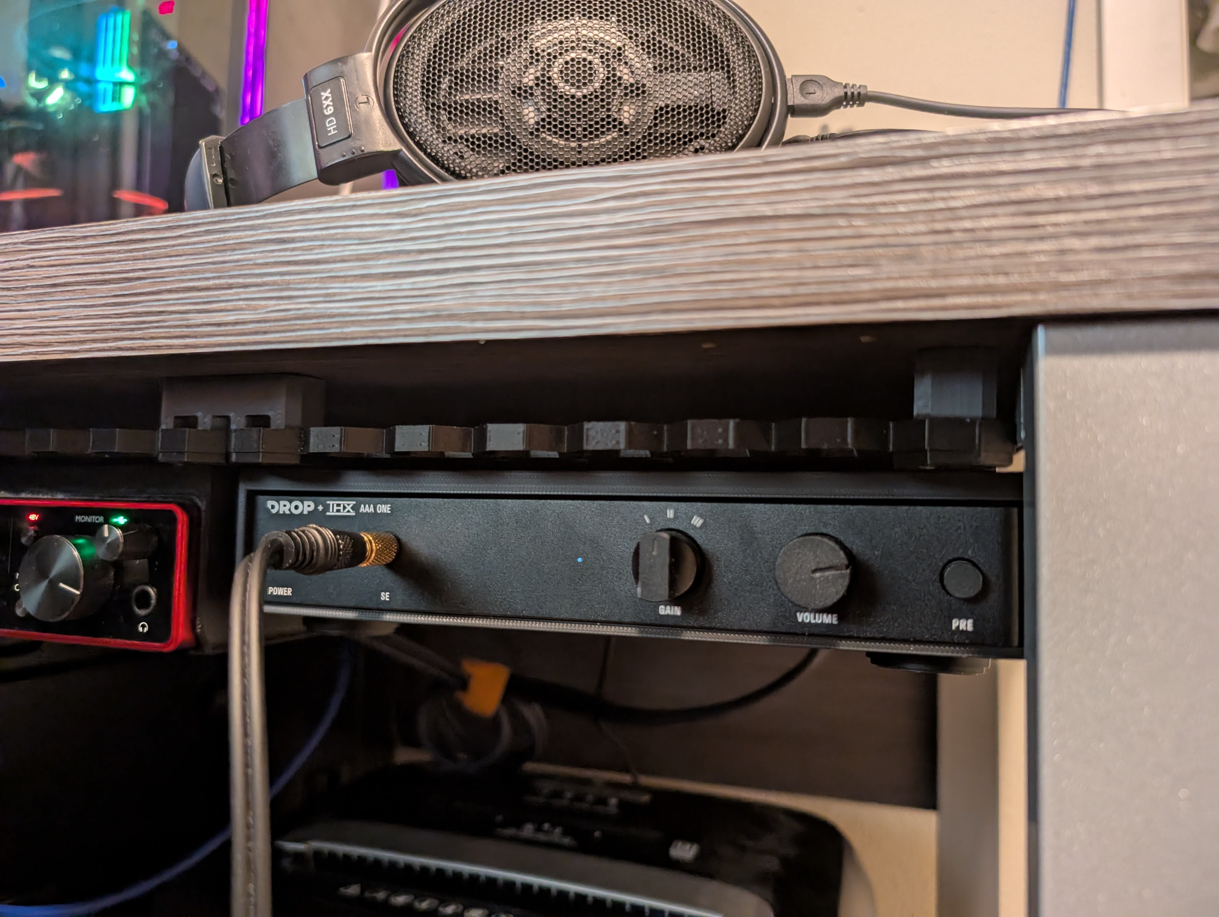 Multiconnect Drop + THX AAA ONE Amp Under Desk Mount