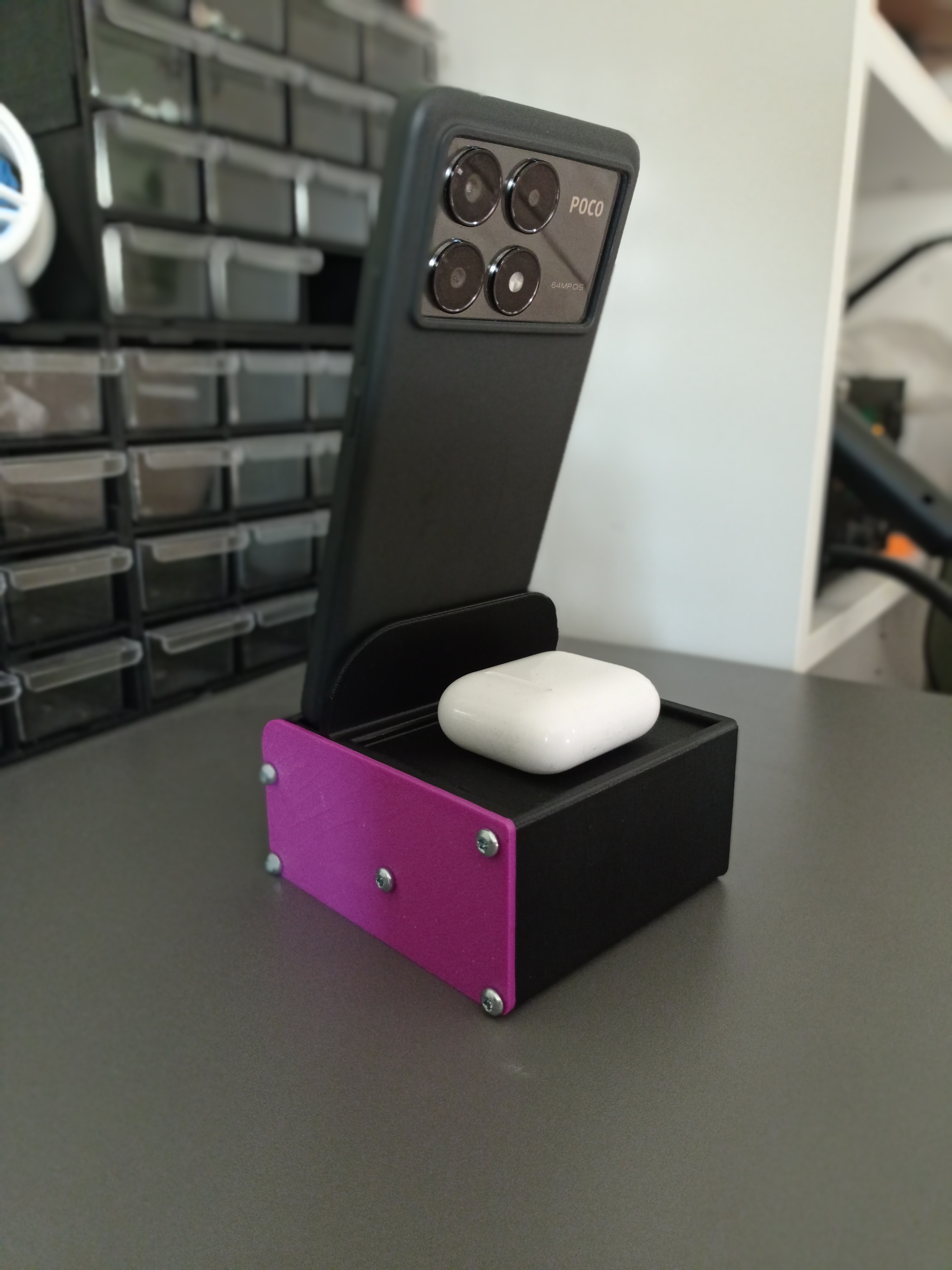 Phone stand amplifier — thumbnail 2