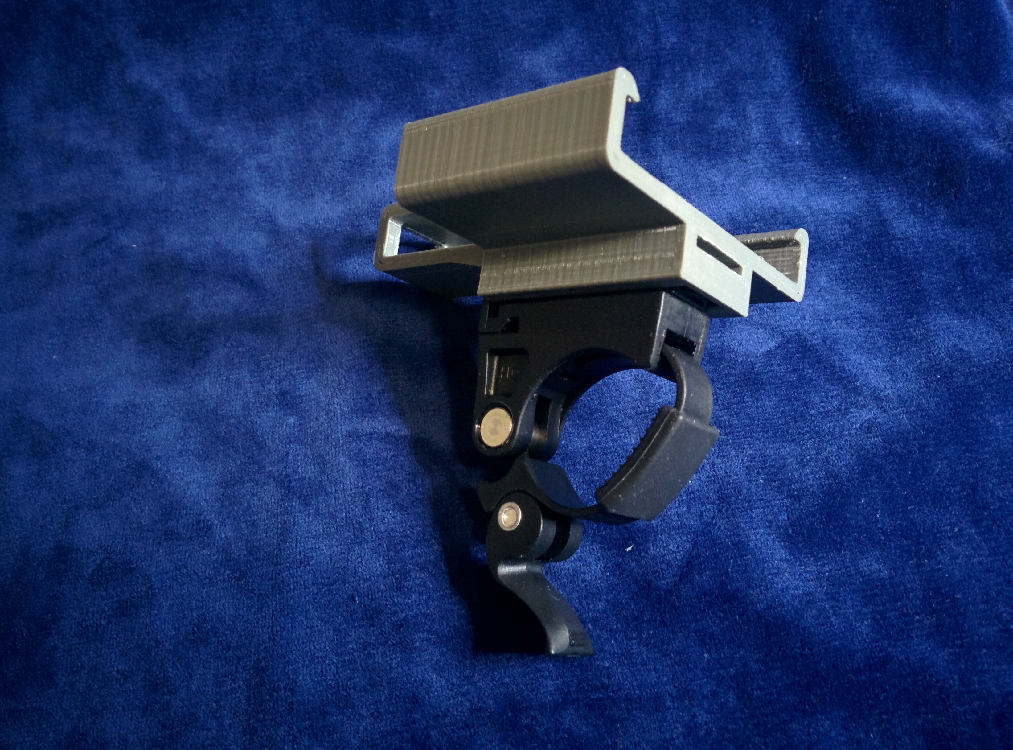 Nexus 5 bicycle handlebar mount