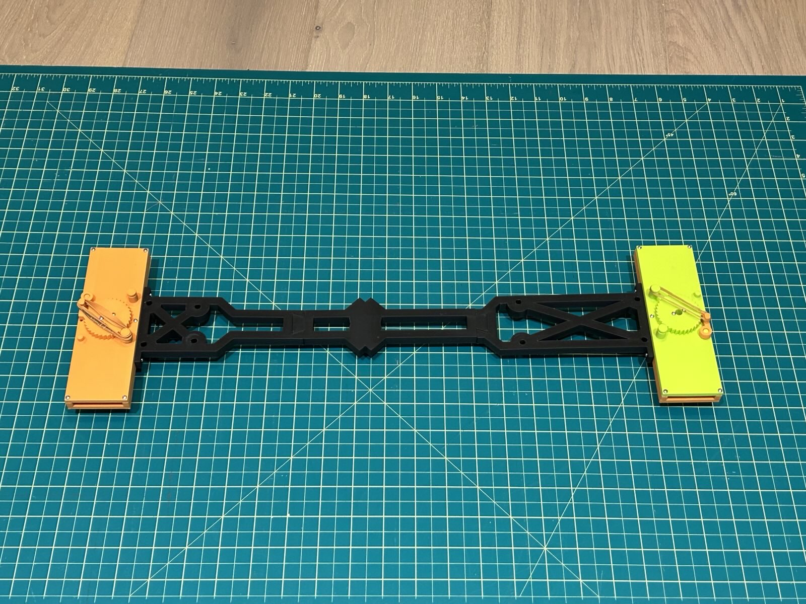 Ski binding template centering jig