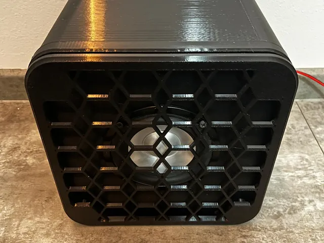 3D Printed Isobaric Loaded Subwoofer. Loudspeaker / Speaker