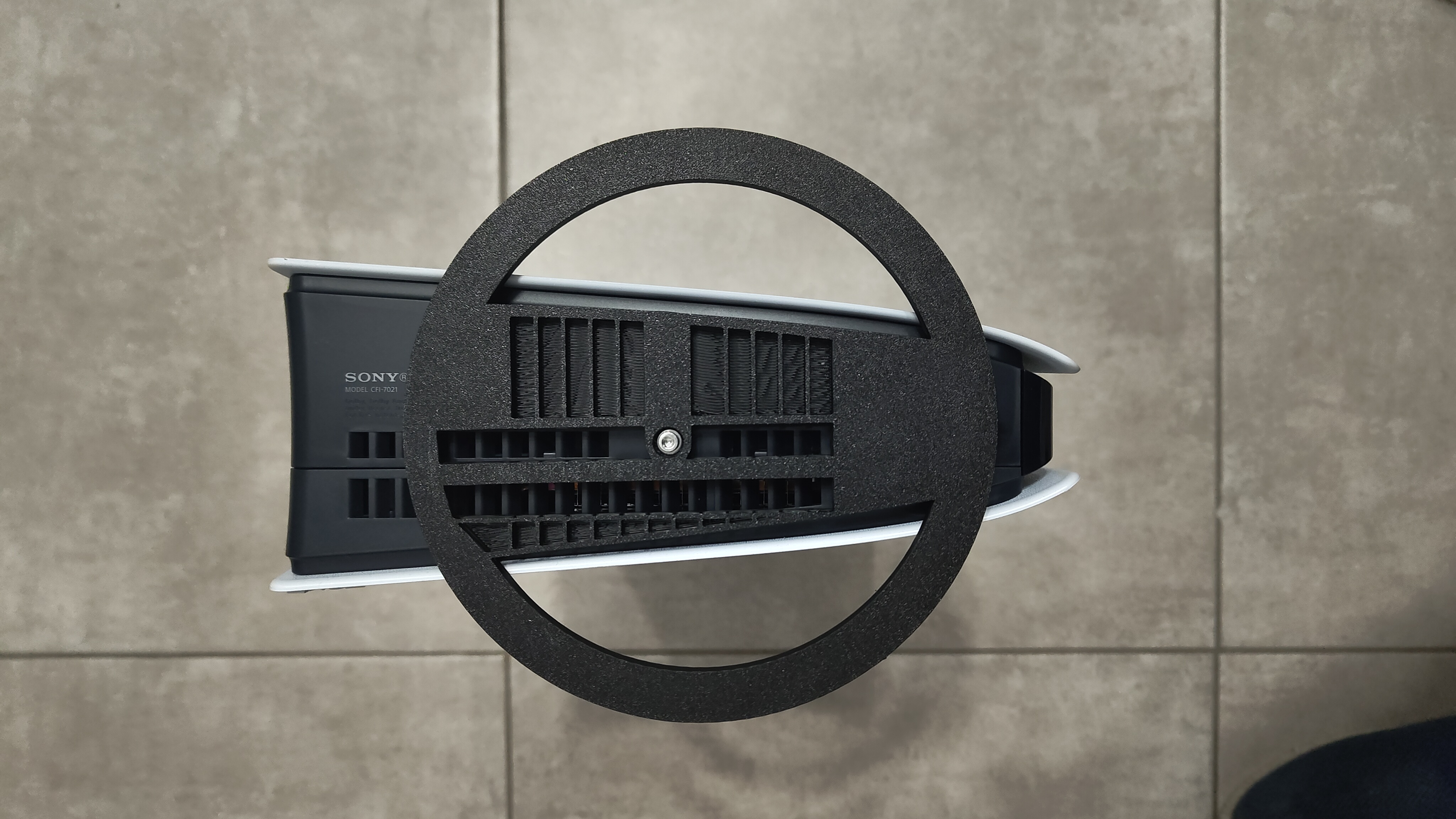 PS5 Pro stand - optimized airflow and foot compartment