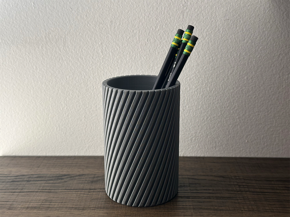 Spiral-Ribbed Modern Pencil Holder